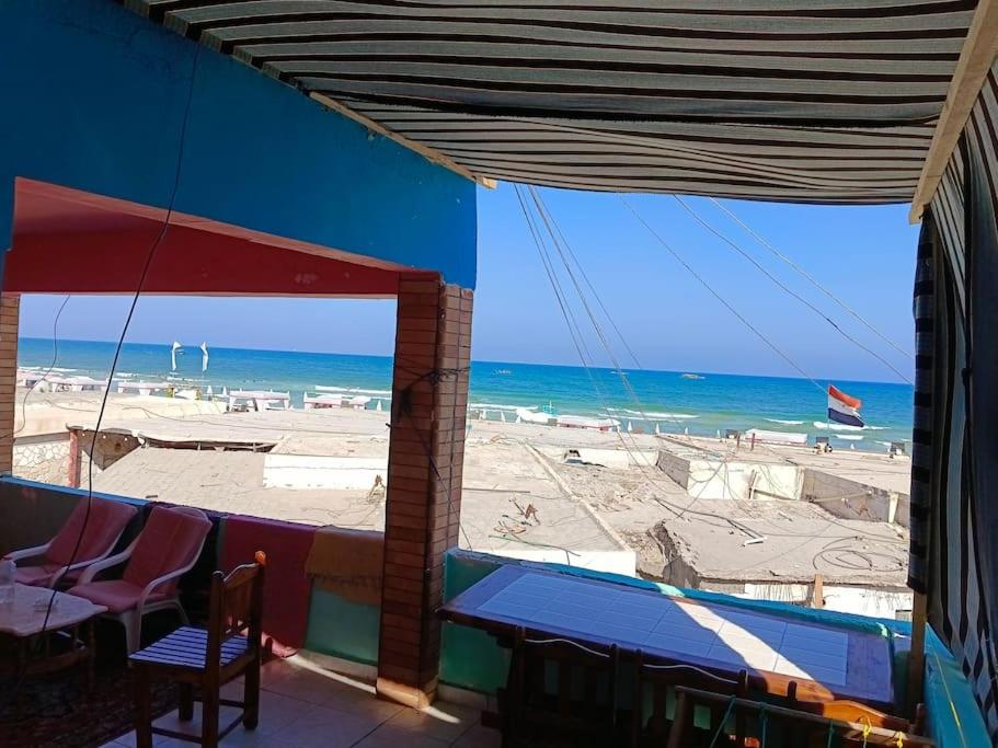 whit villa apartment meka beach