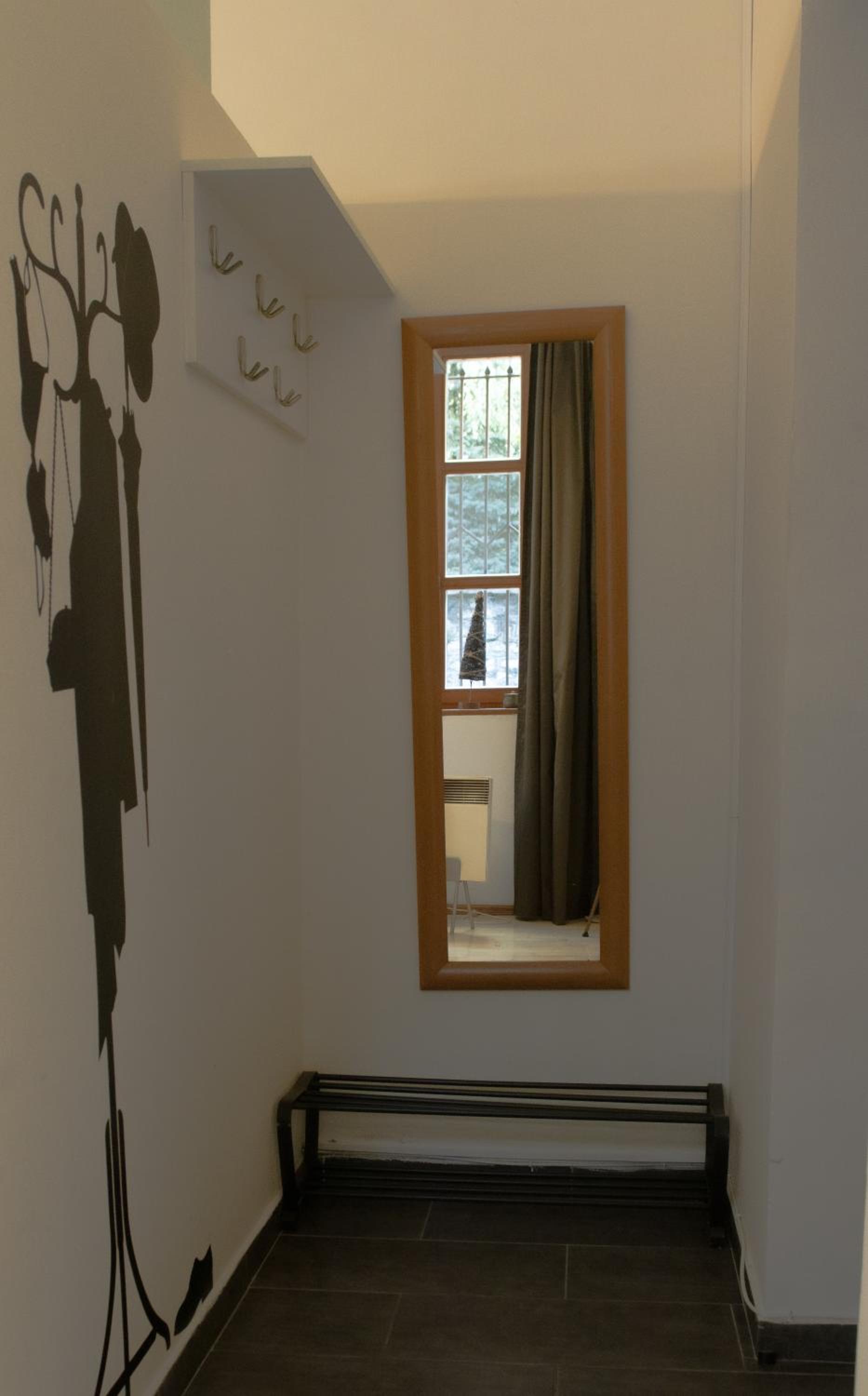 Photo 32