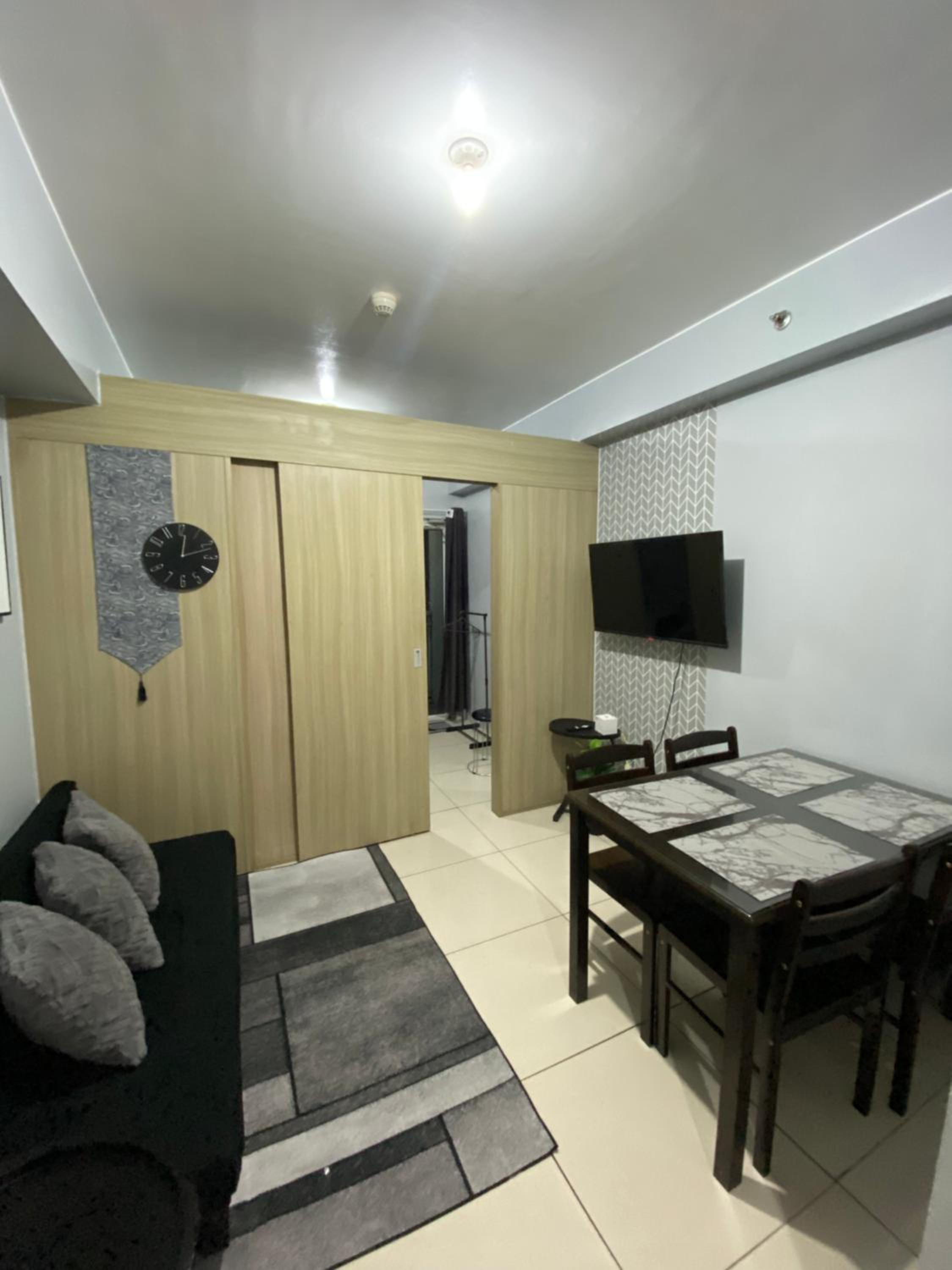 Skyscape pod 1 bedroom unit photo 3