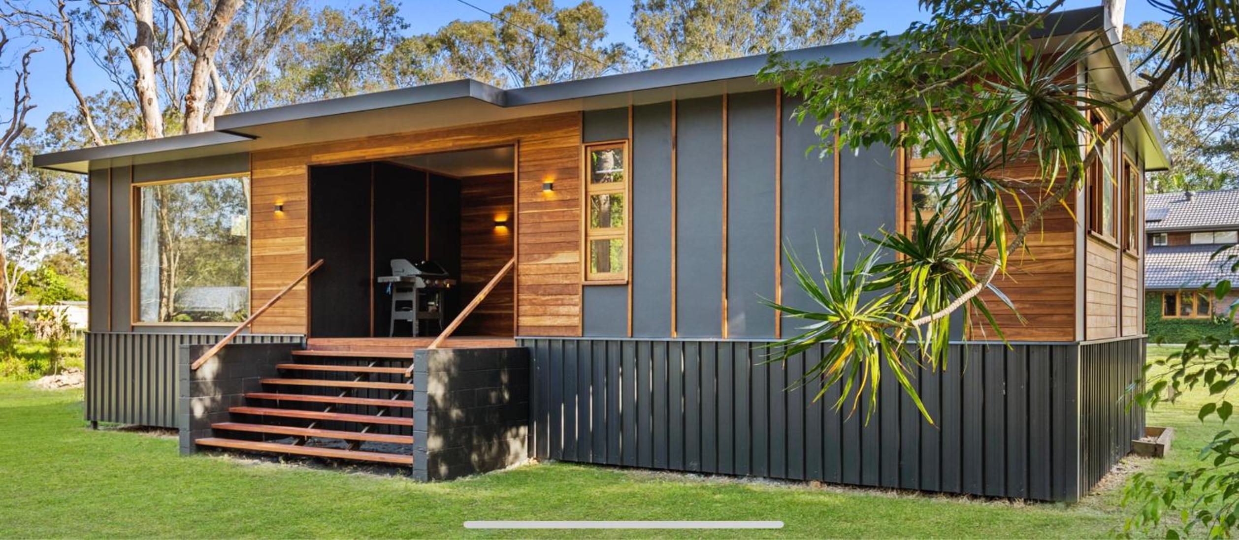 2 Bedroom Cottage with Lagoon pool & spa