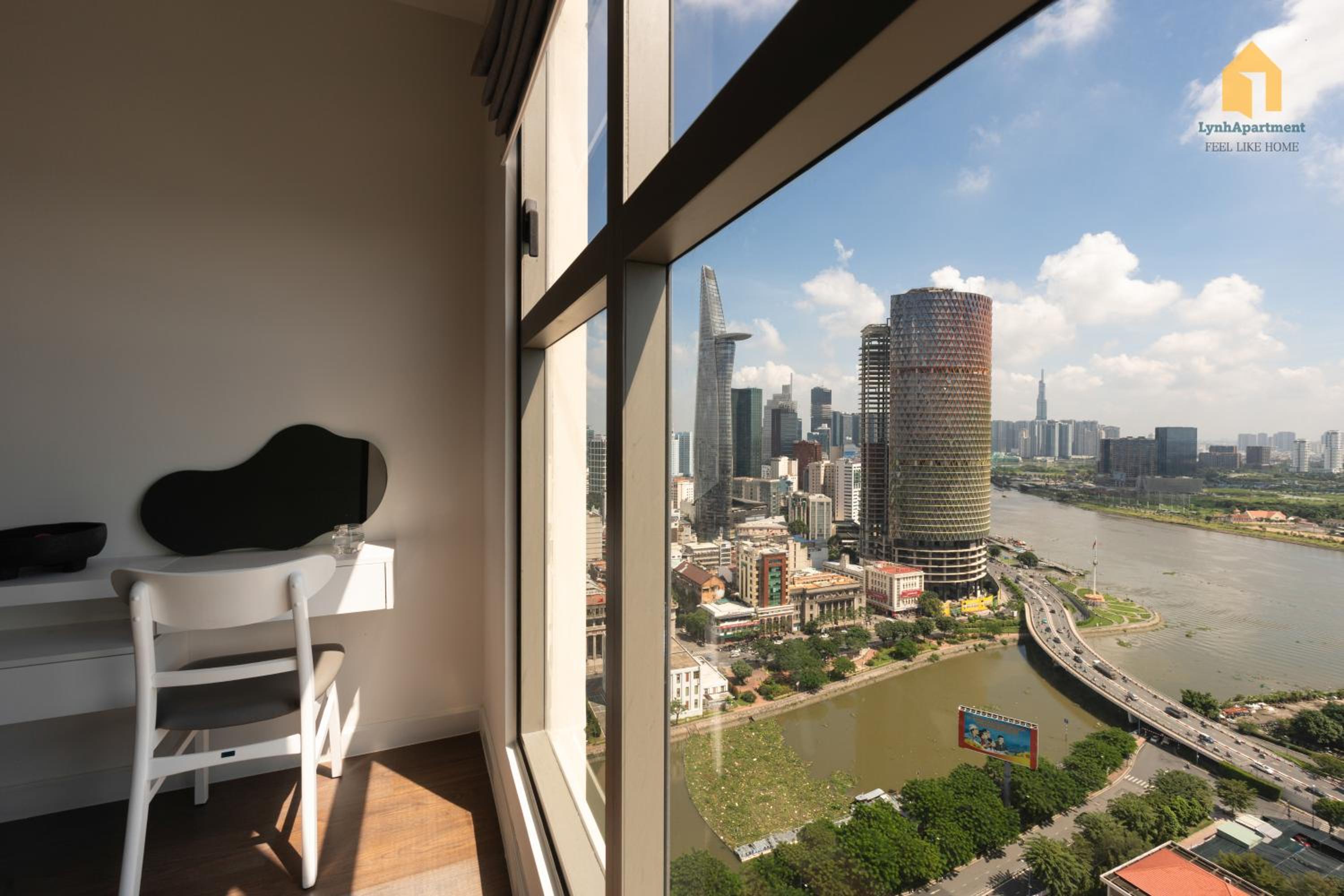Lynh apartment Saigon D4