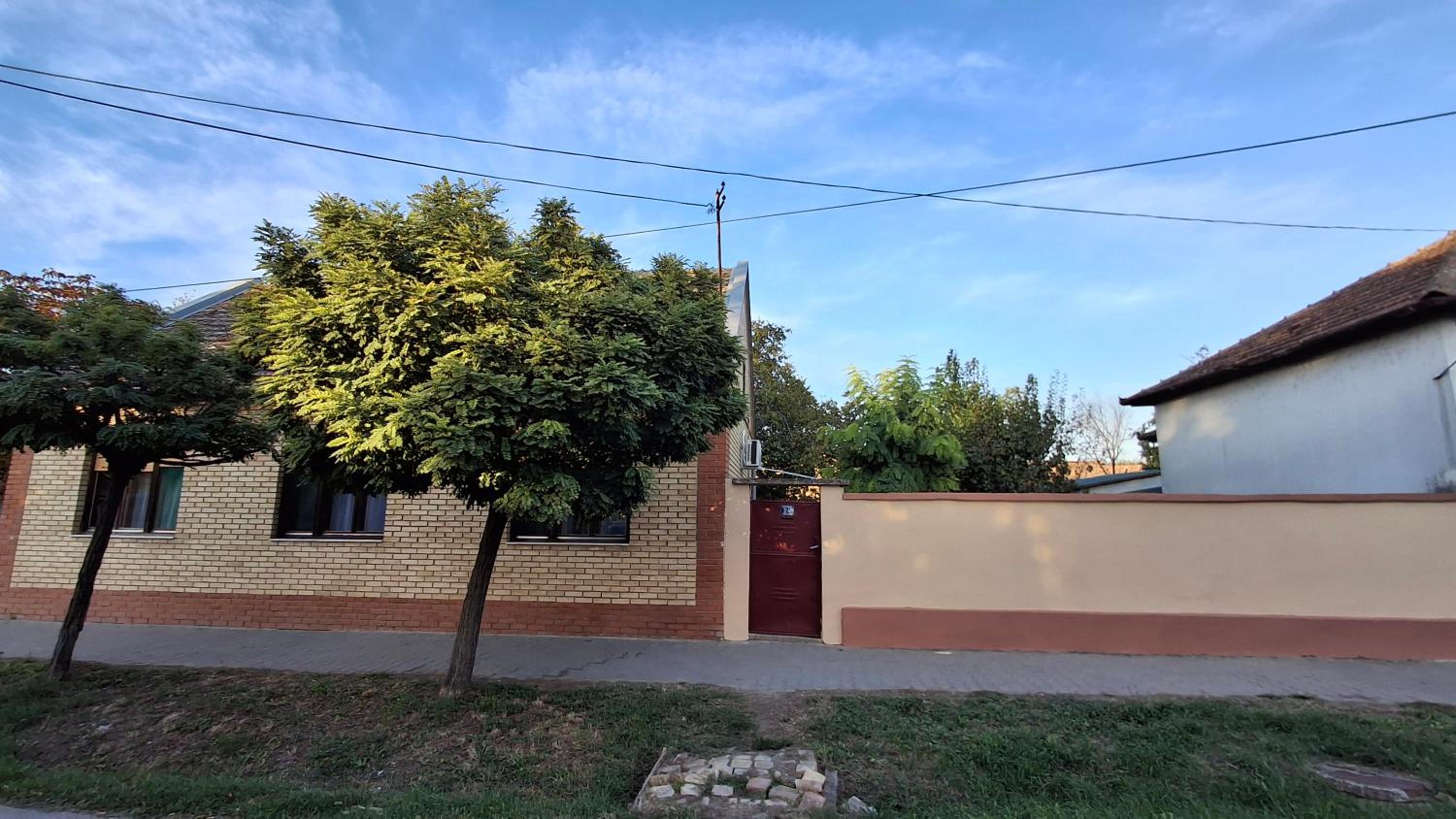 Apartmani Komoč