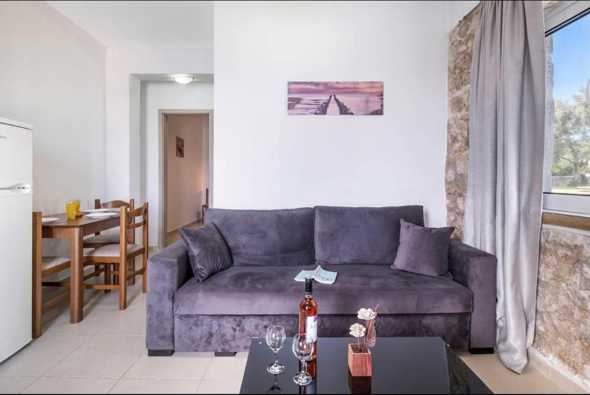 Gkountis Apartments