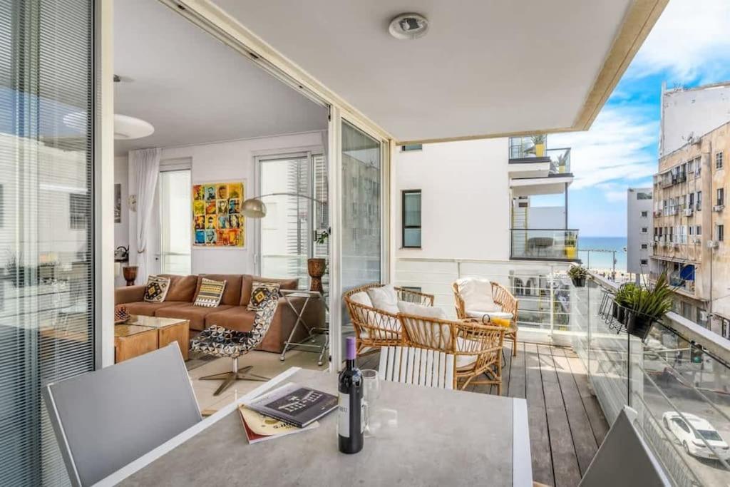 The Artisanal 3BR neat the Beach by HolyGuest view 2