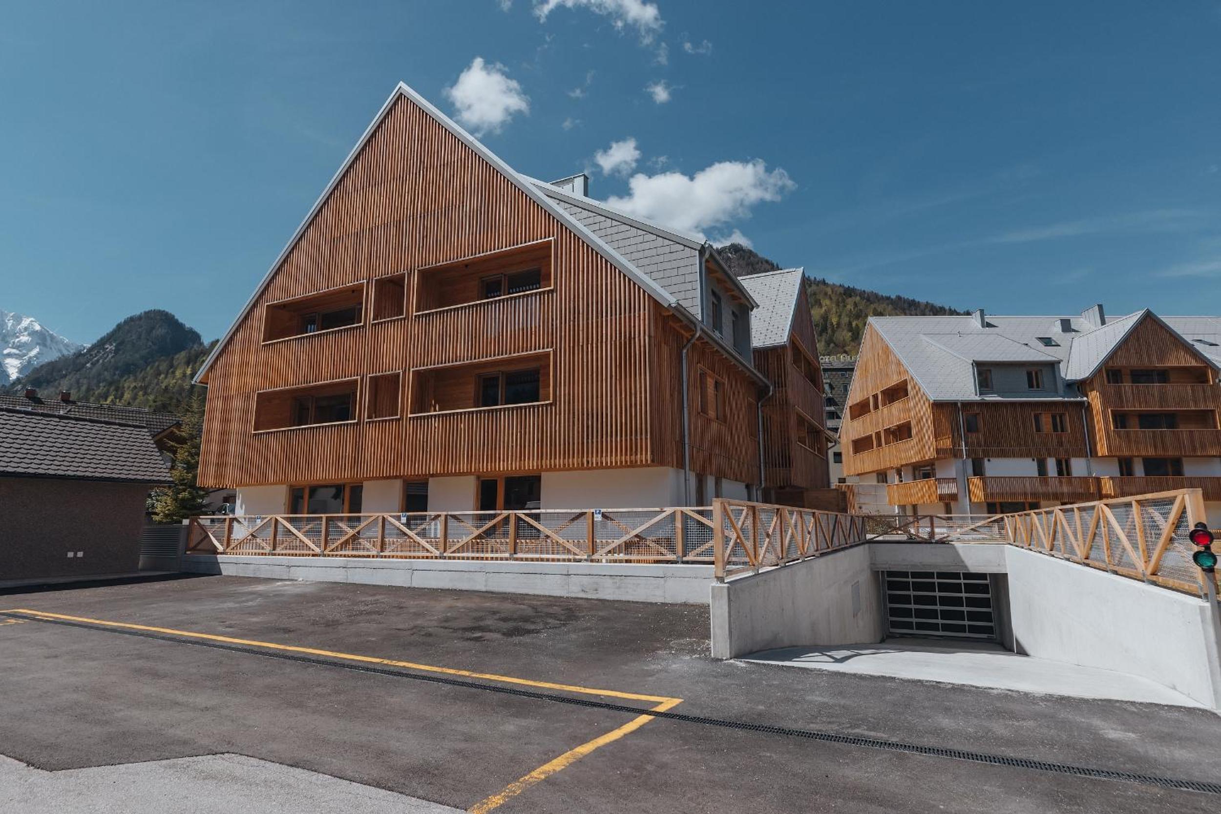 Goldhorn Chalet SKI IN&OUT