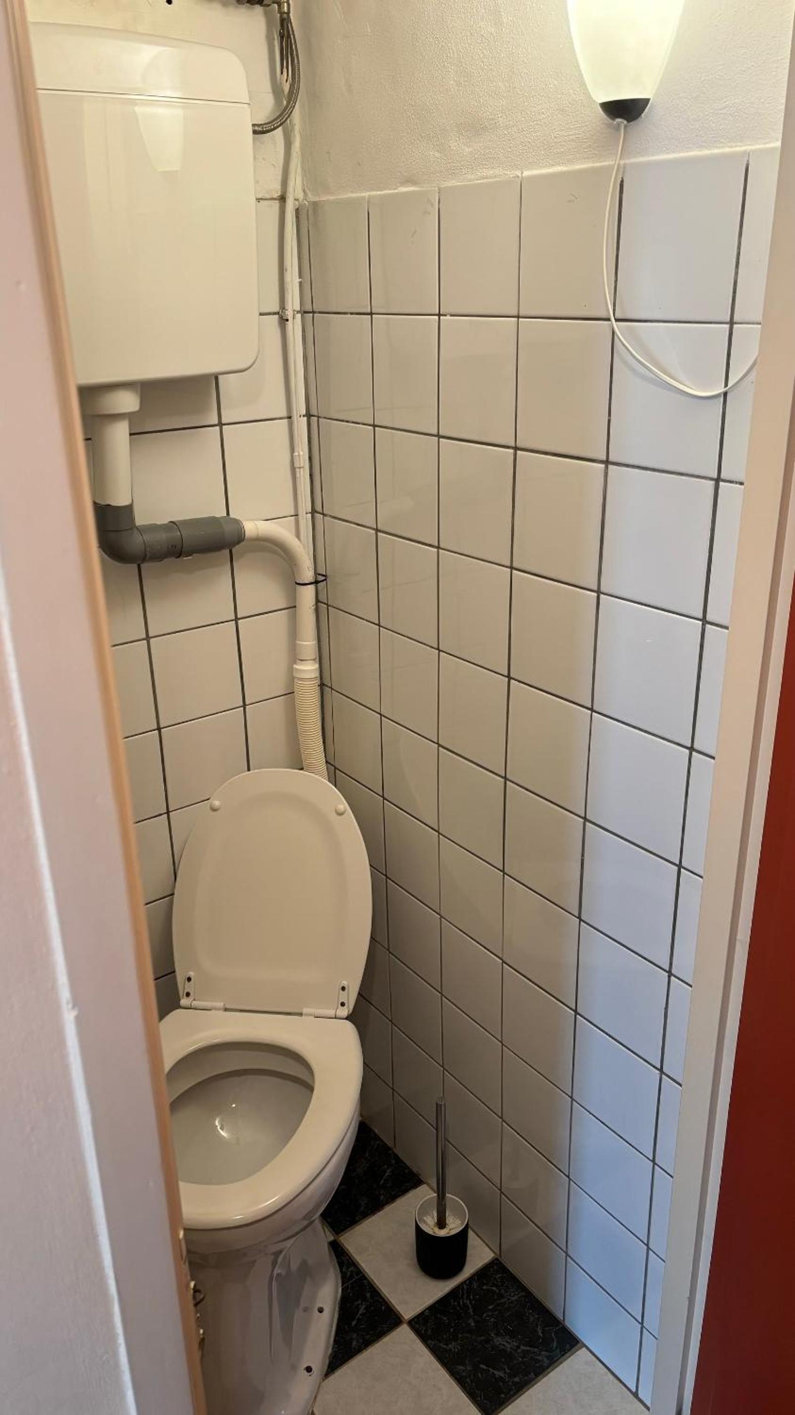 Your Space in Utrecht, private room with all facilities, living among the locals view 3