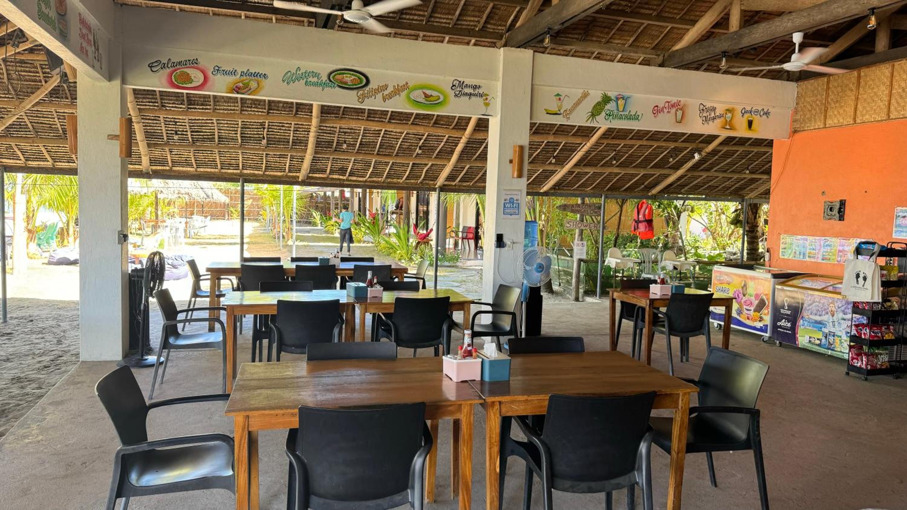 Footprints Beach Resort
