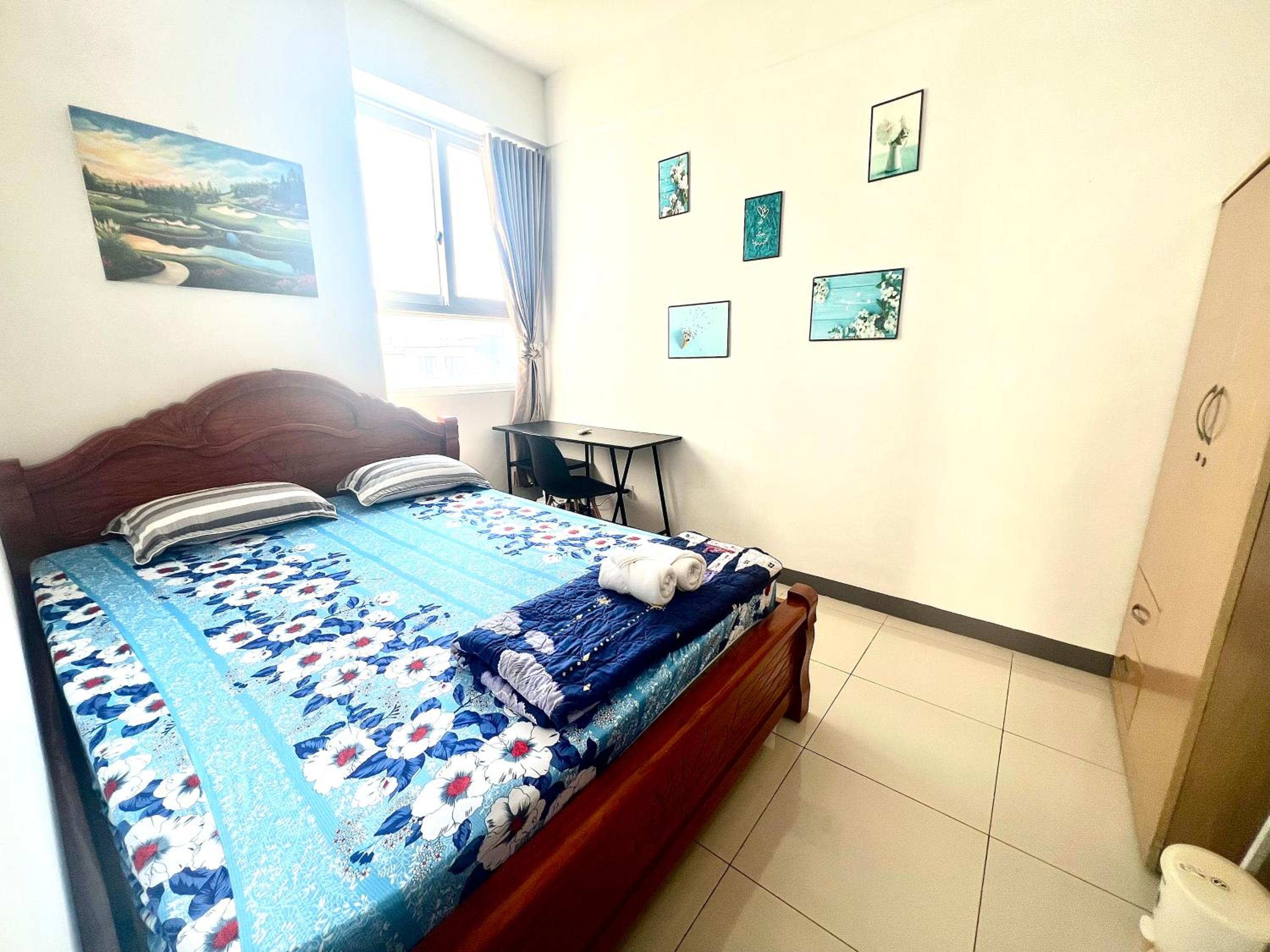 IMPERIAl PLACE 1 PN
