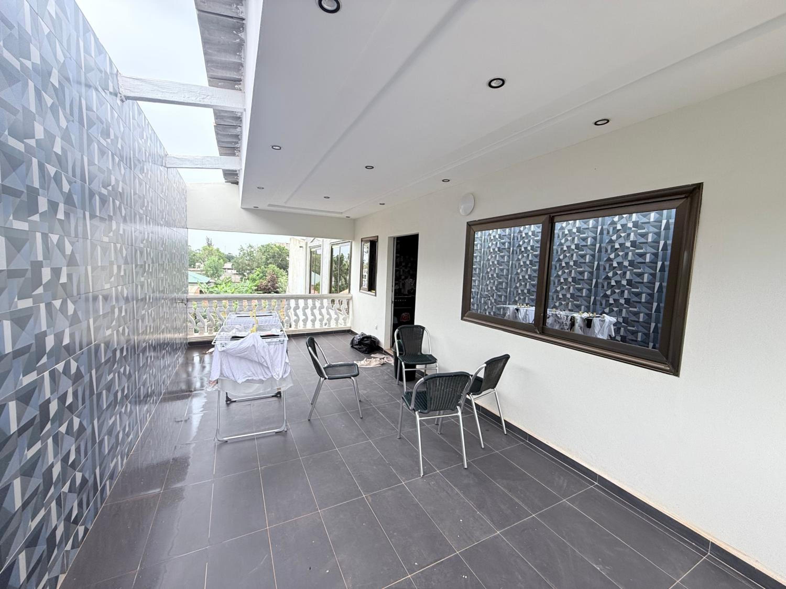 Appartement à Arconville, seul à l' étage
