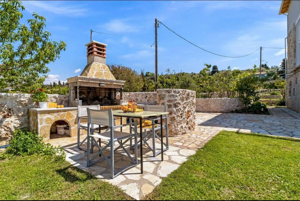 Gkountis Apartments