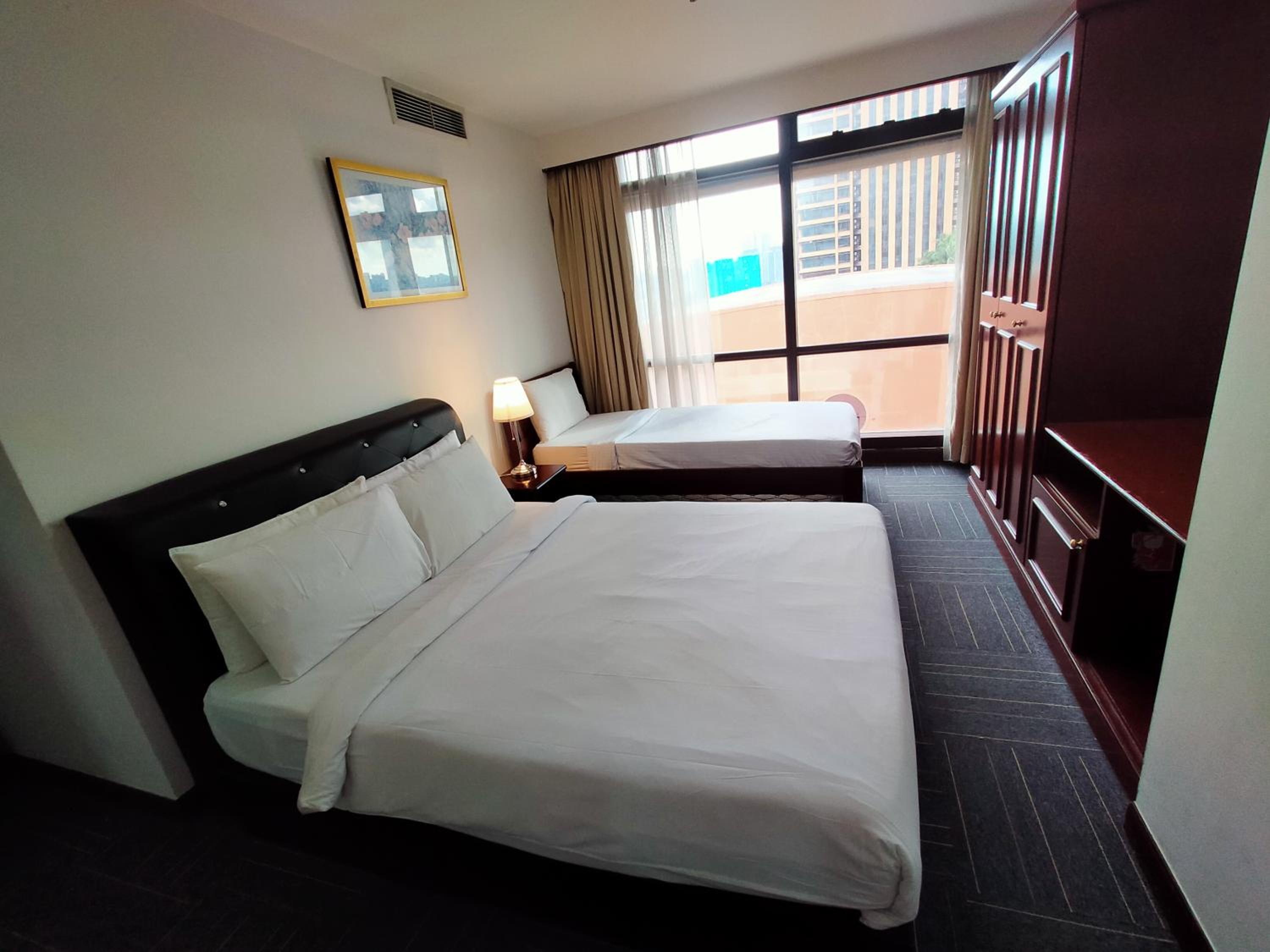 Grand Lumia Suite At Times Square By Imam