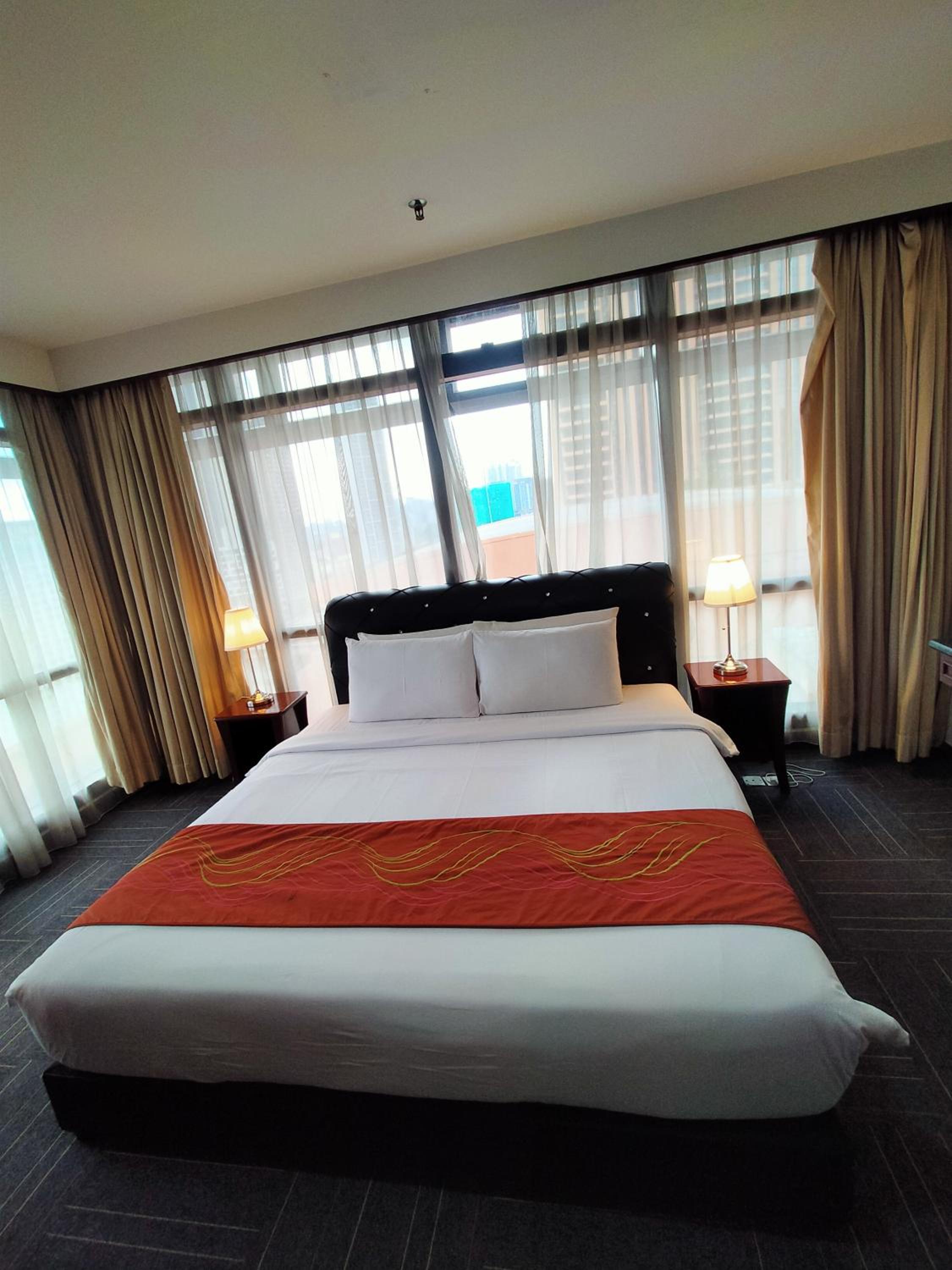Grand Lumia Suite At Times Square By Imam