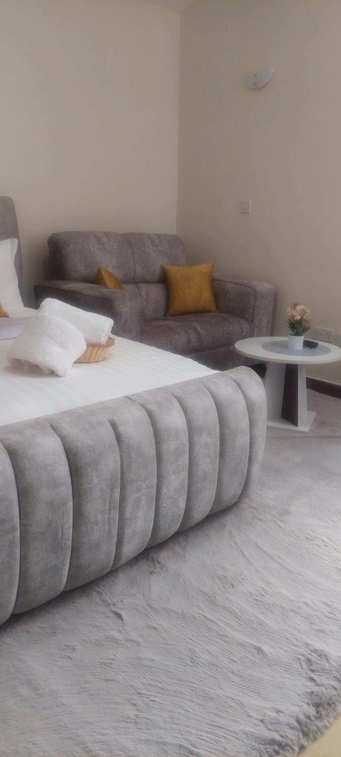 Kathryn's Cosy Homes view 2