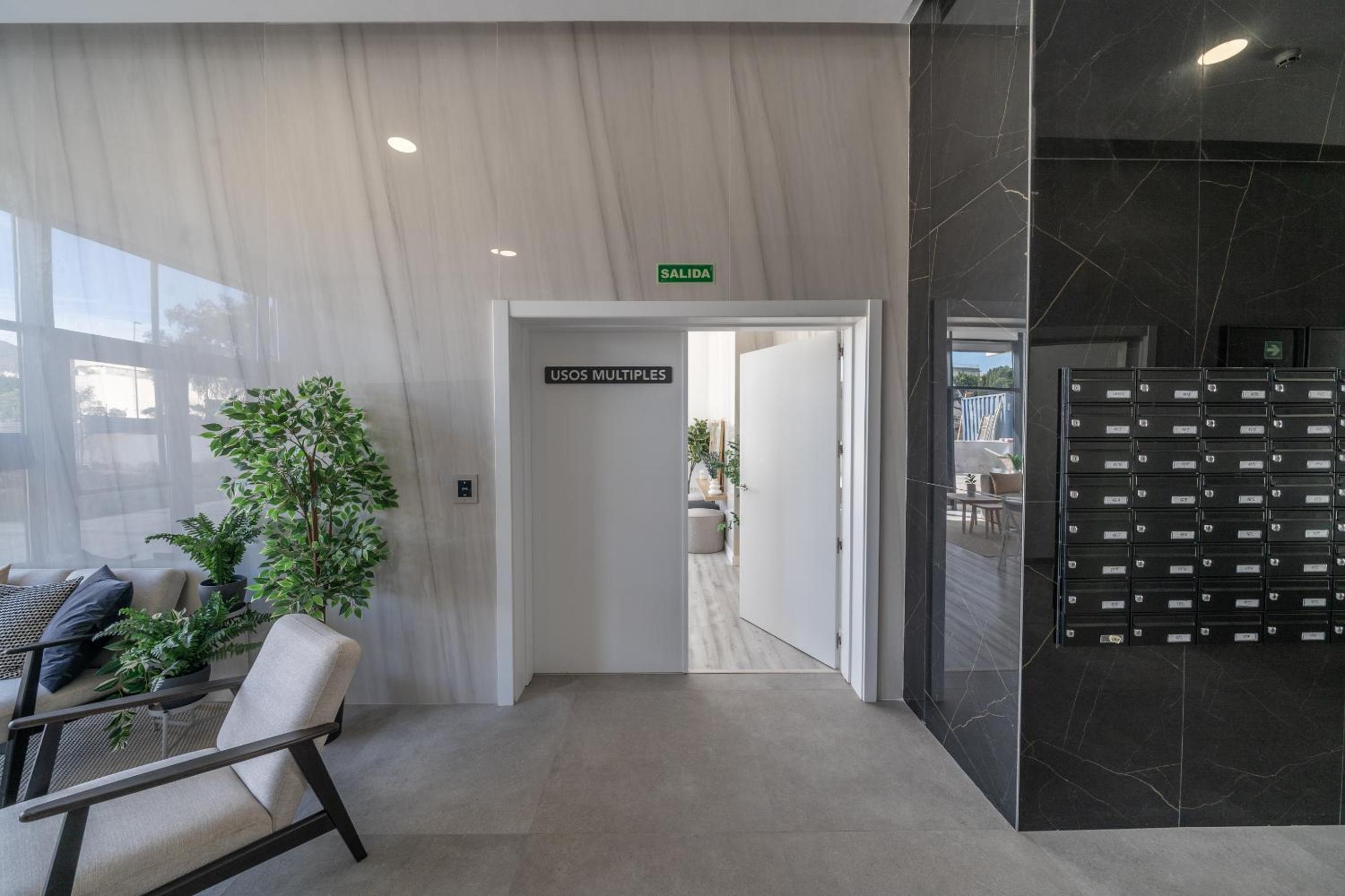 XPCE URBAN 2 MALAGA SKYLINE Parking Free
