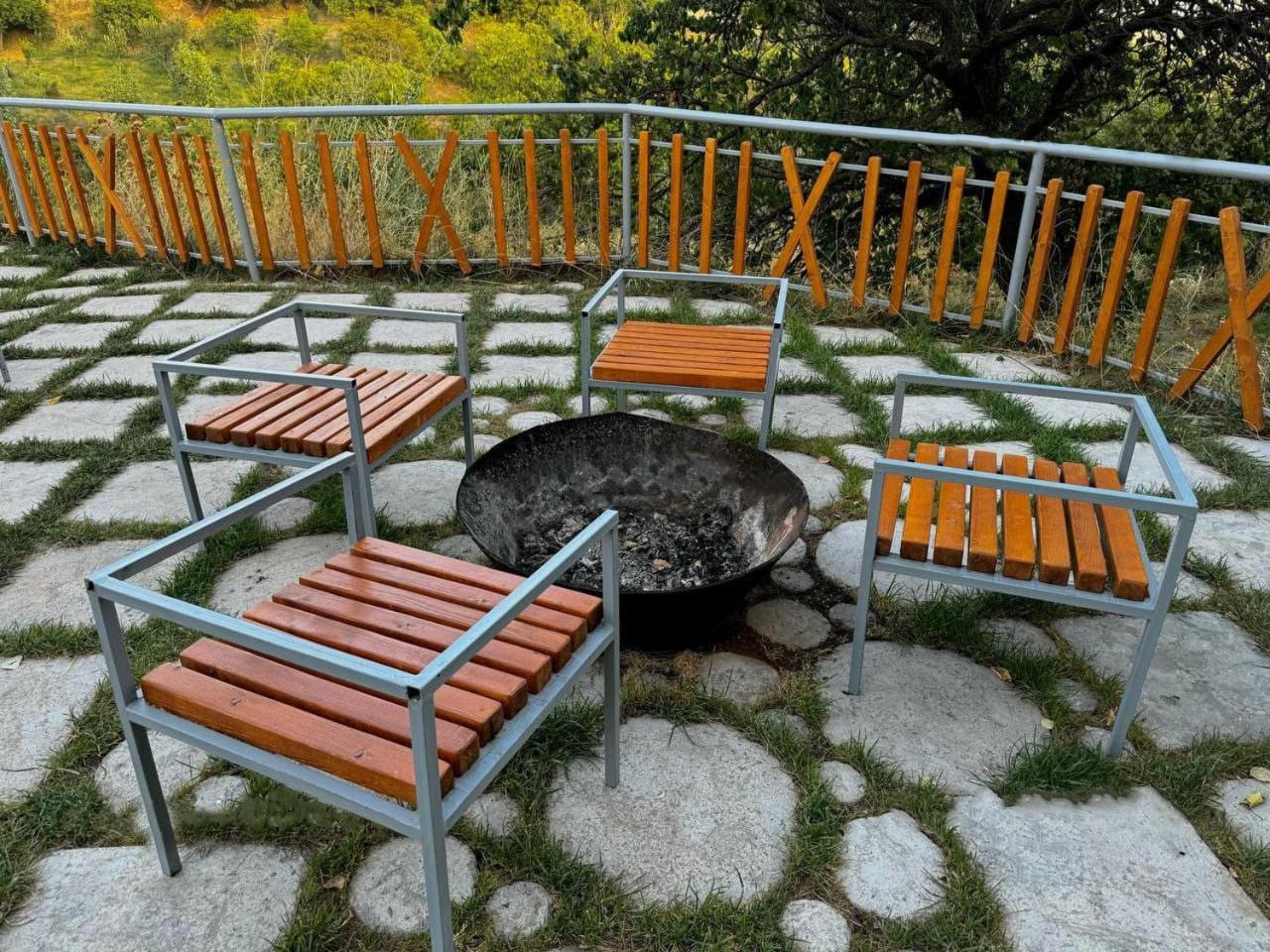 HarmonyCampingHouse