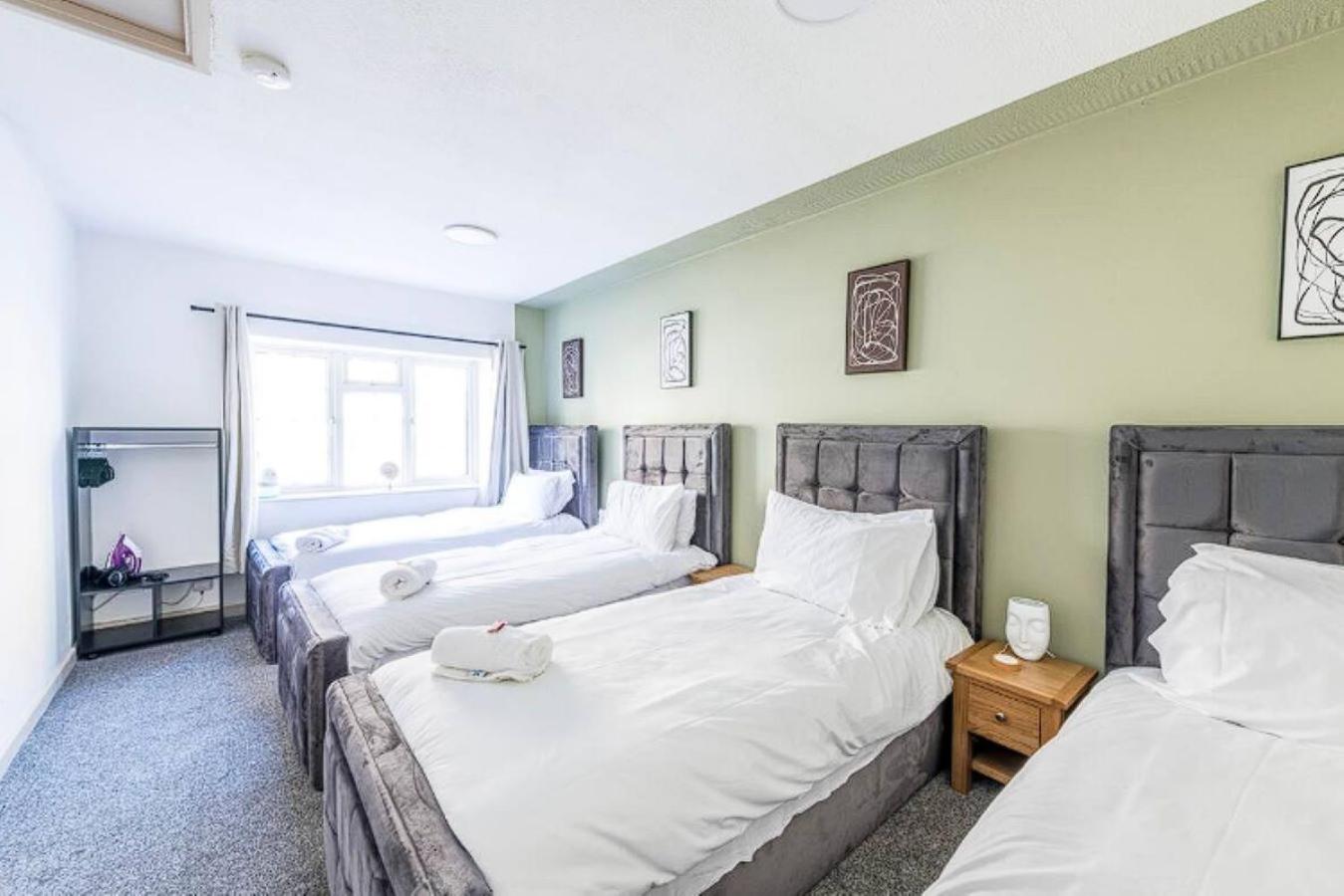 Upnor House-Free Parking by Prescott Apartments view 5