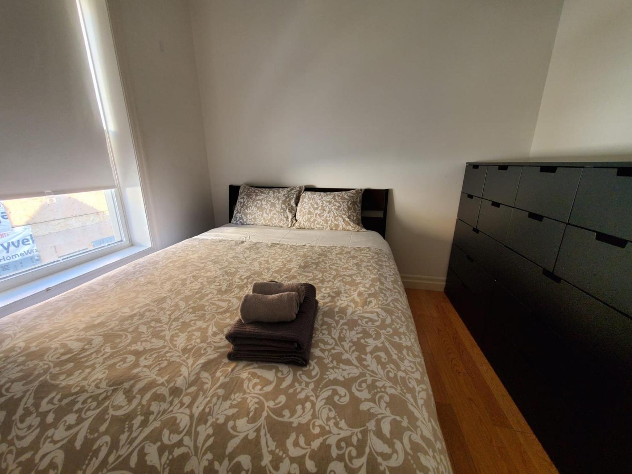 Trinity bellwood suites Downtown Toronto