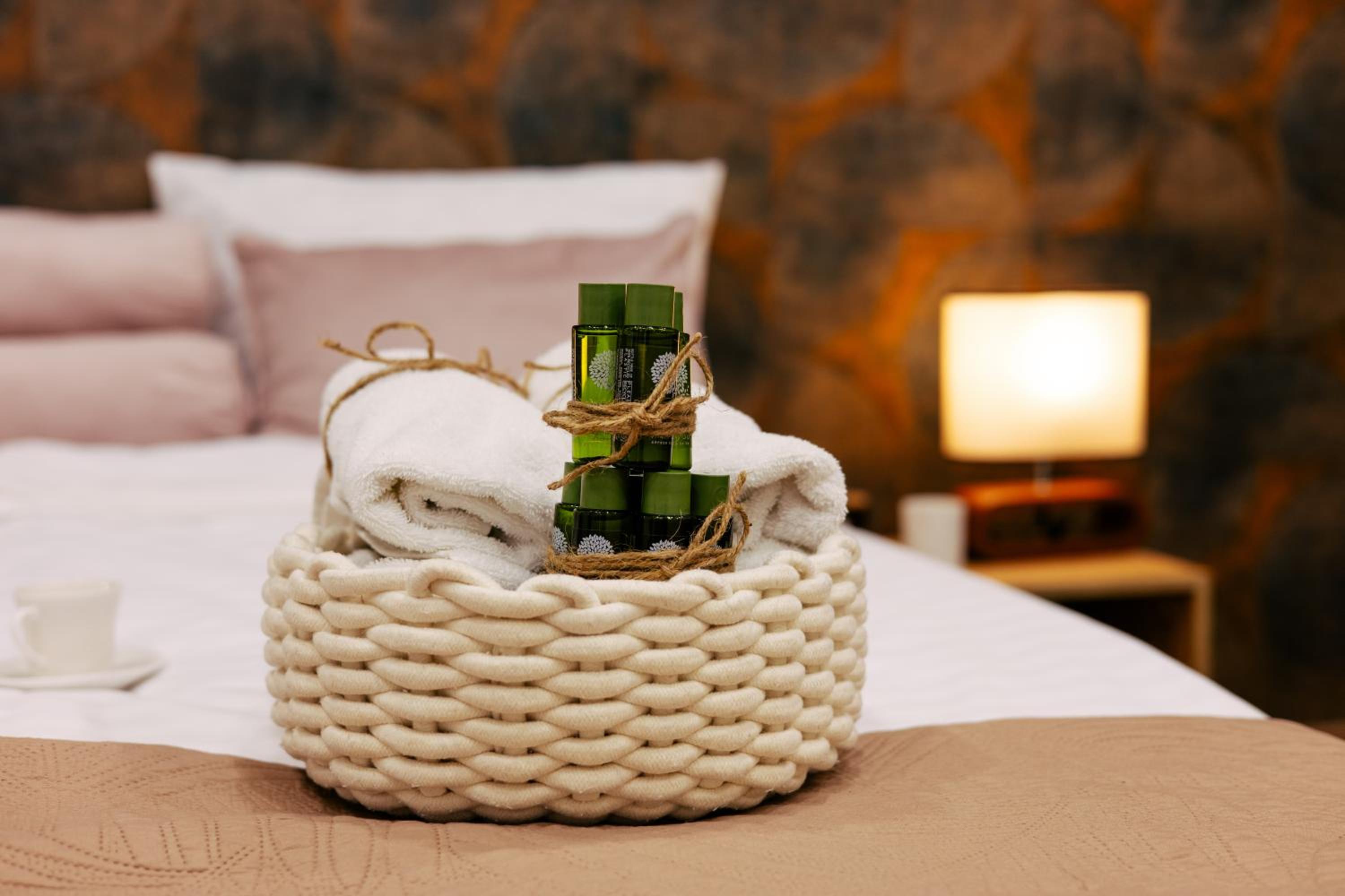 hotelise l Whiskey Apartment