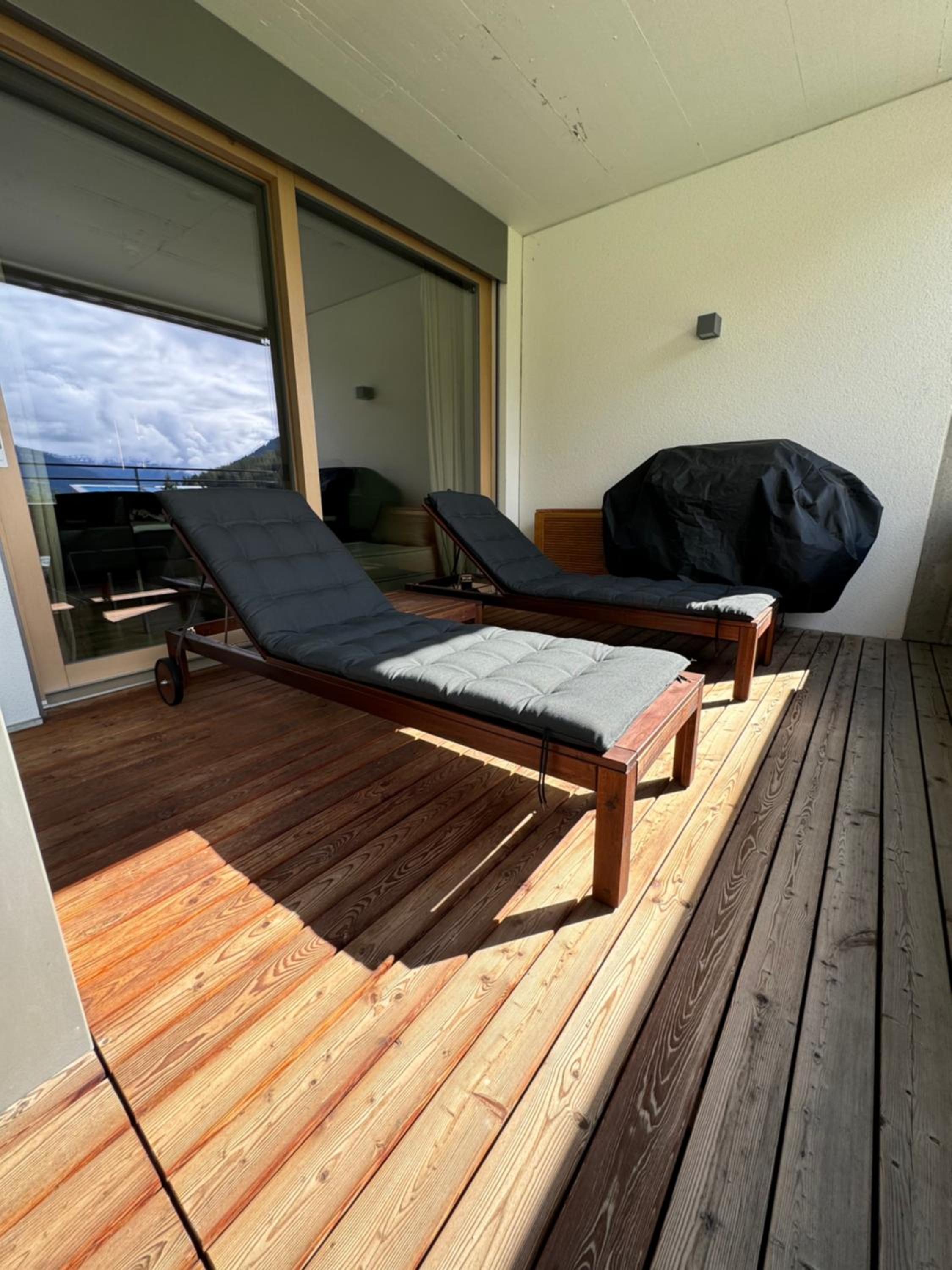 Alpine Luxury Apartment Davos with Spa Access to 5 Star Hotel