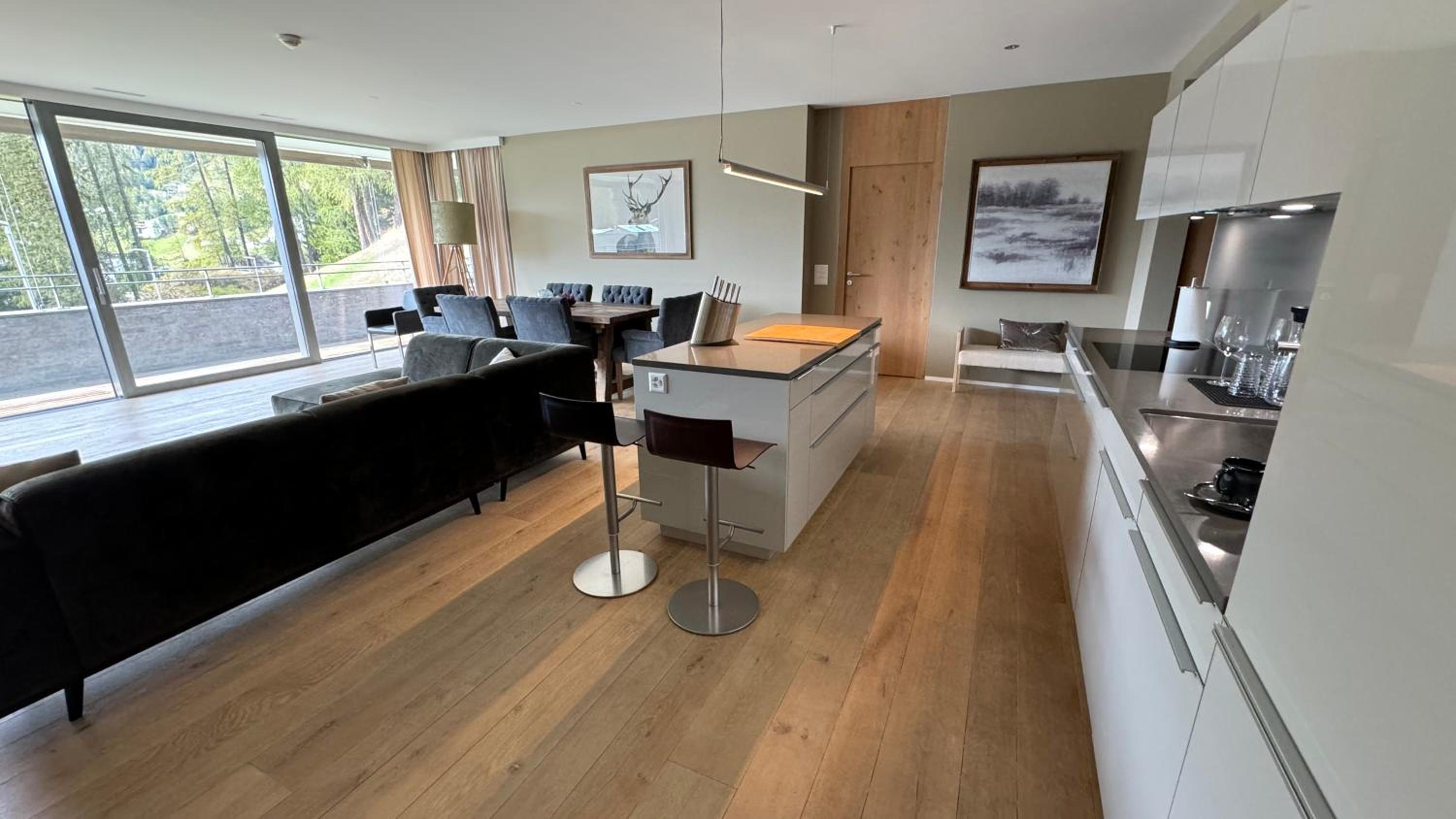 Alpine Luxury Apartment Davos with Spa Access to 5 Star Hotel