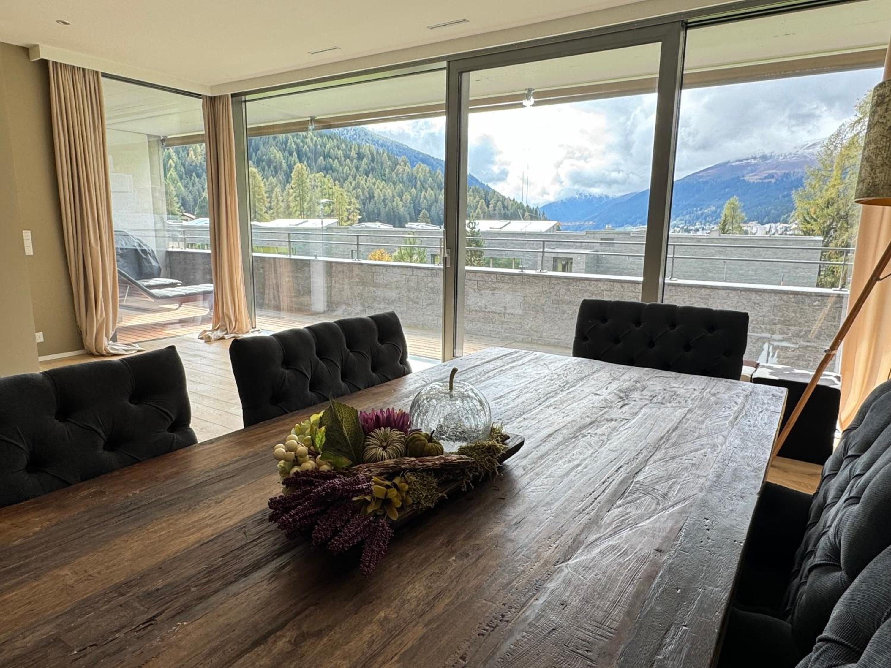 Alpine Luxury Apartment Davos with Spa Access to 5 Star Hotel