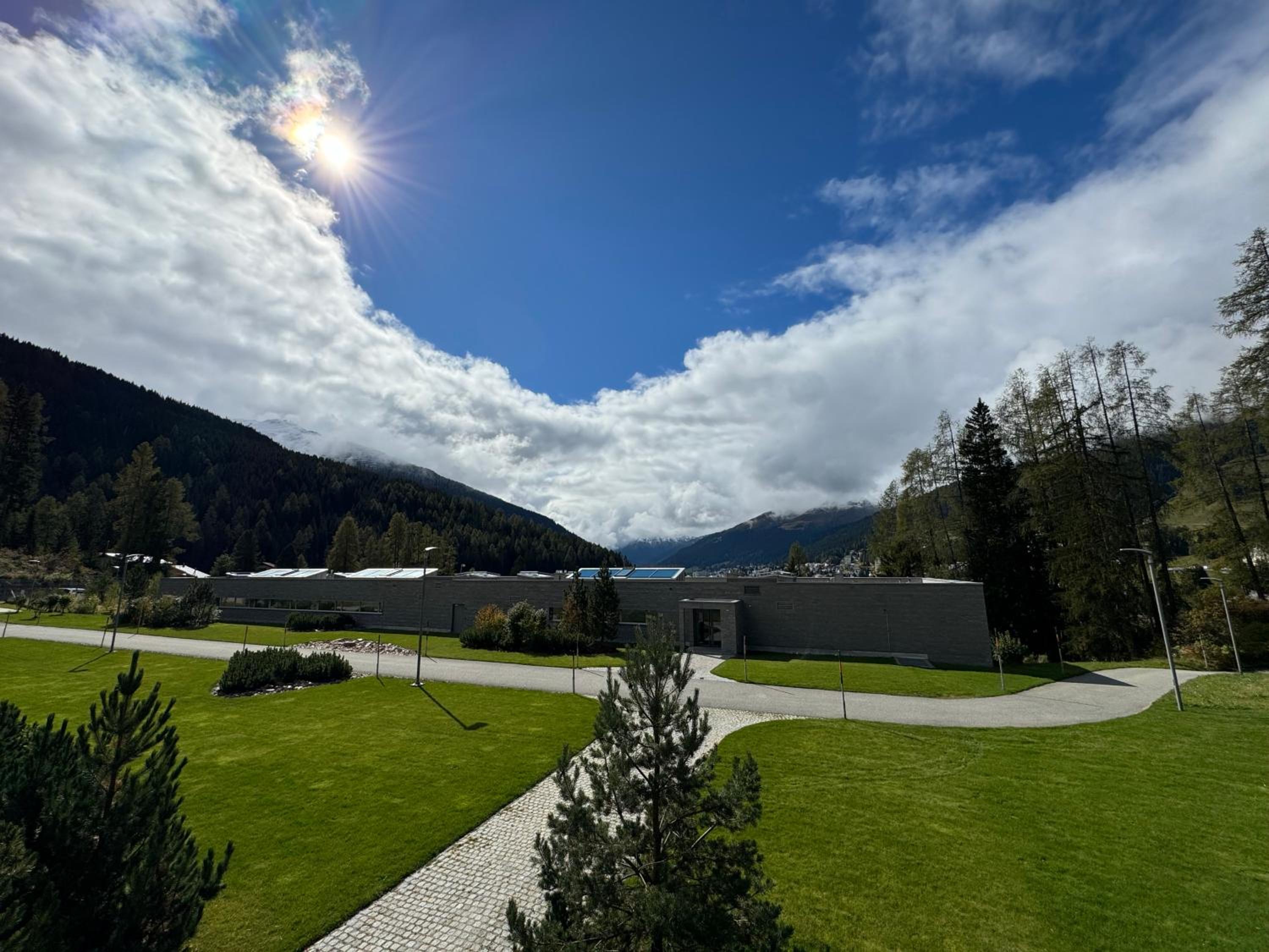 Alpine Luxury Apartment Davos with Spa Access to 5 Star Hotel