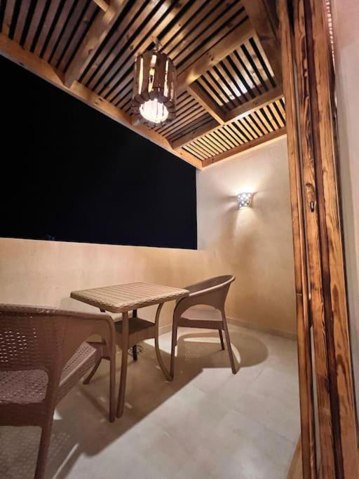 Komfortowy apartament na dachu w sercu miasta