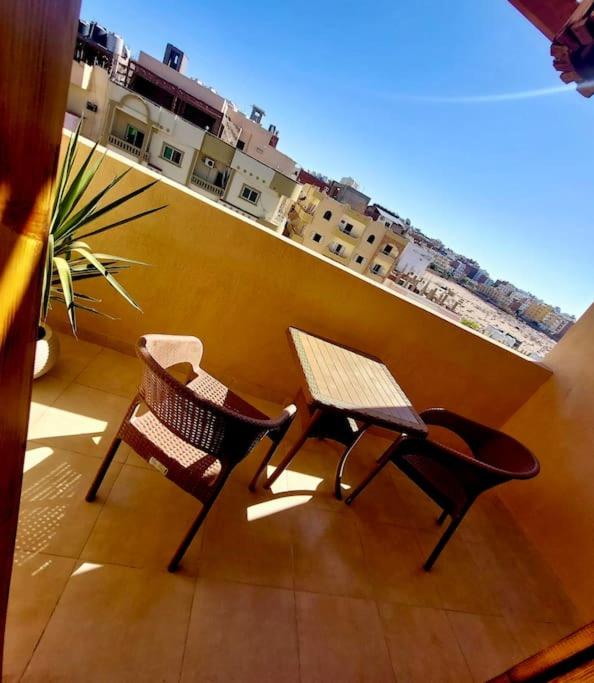 Komfortowy apartament na dachu w sercu miasta