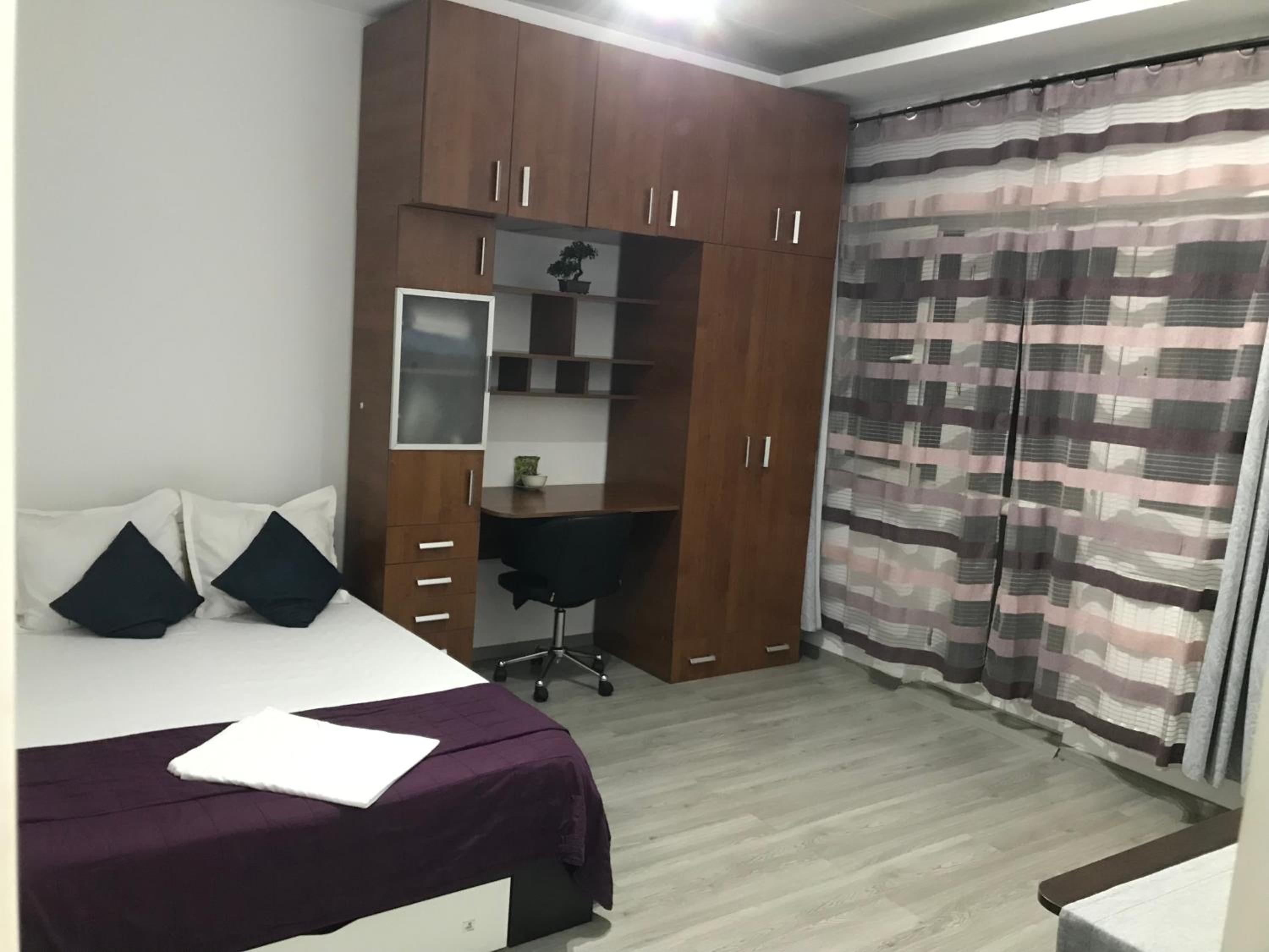 Stefan cel Mare-Central Room view 3