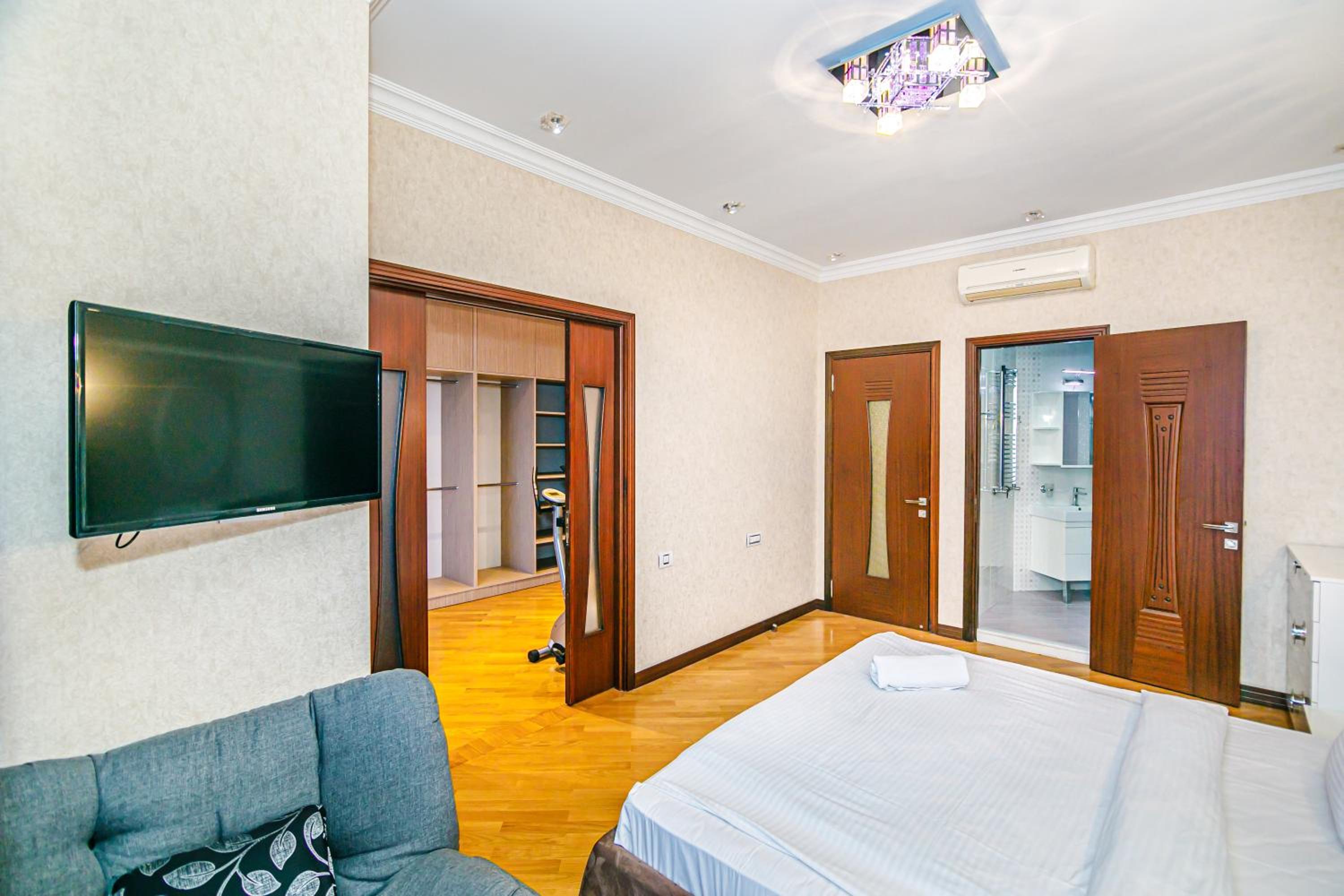 Piramida Plaza Luxury 4 bedroom