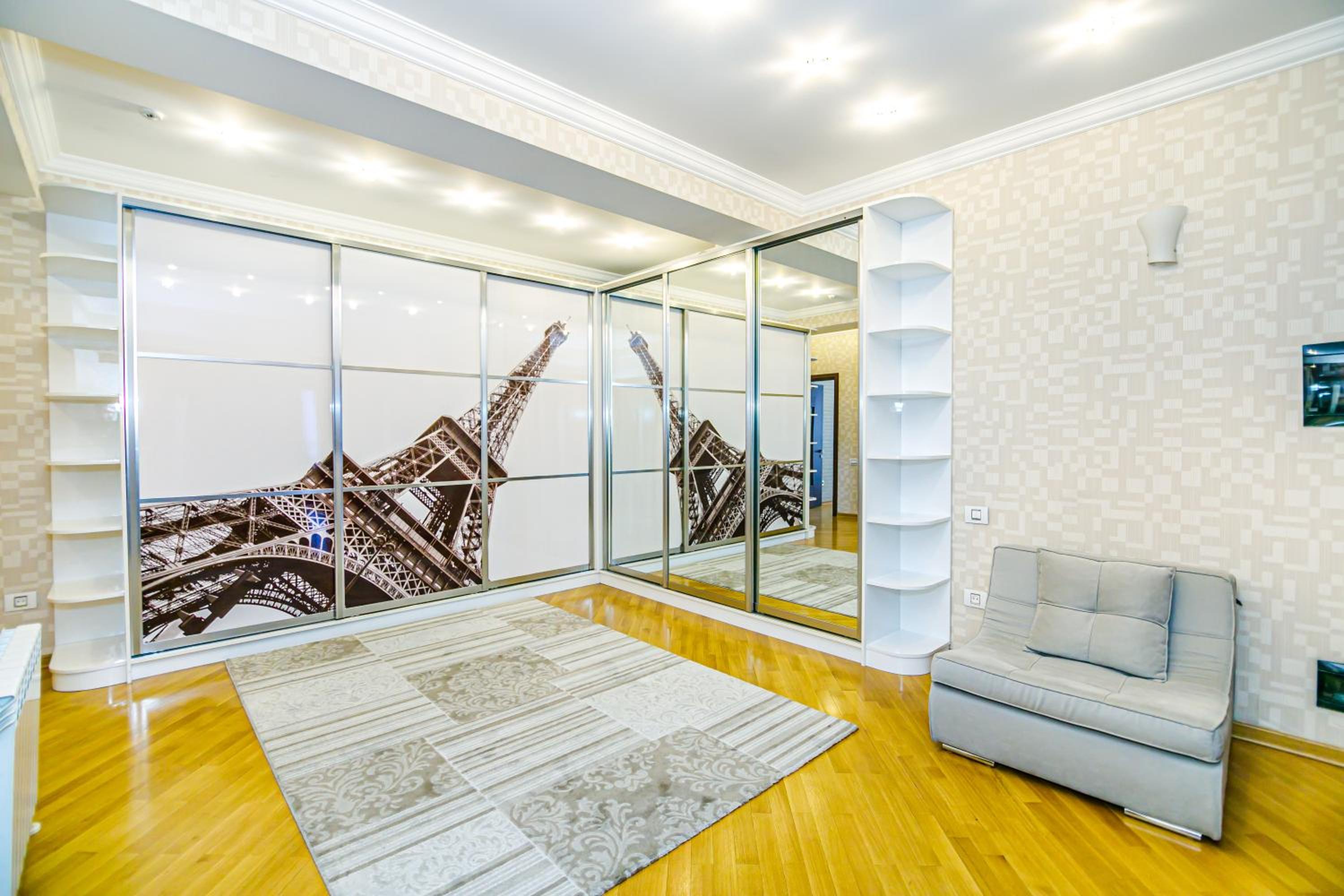 Piramida Plaza Luxury 4 bedroom