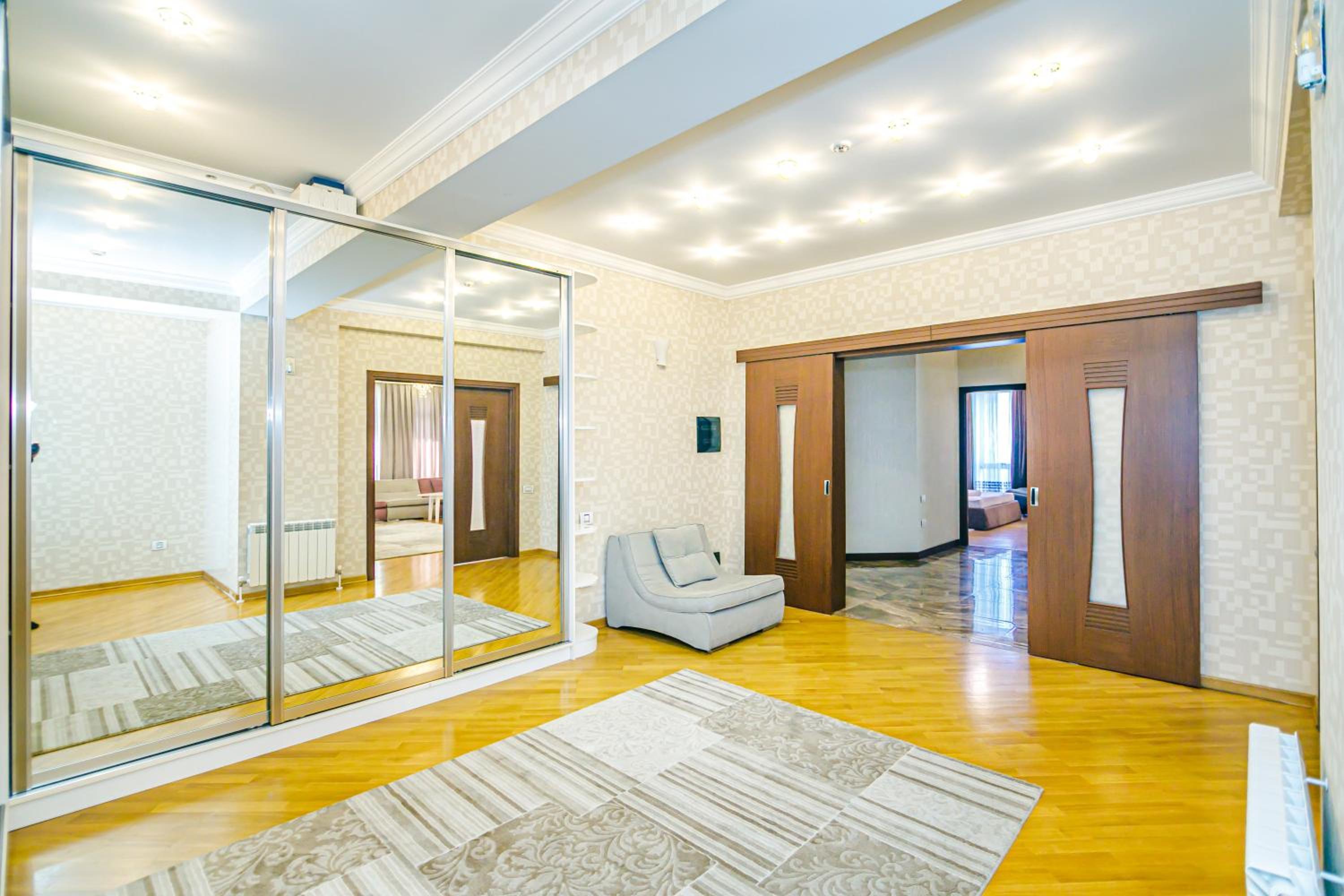 Piramida Plaza Luxury 4 bedroom