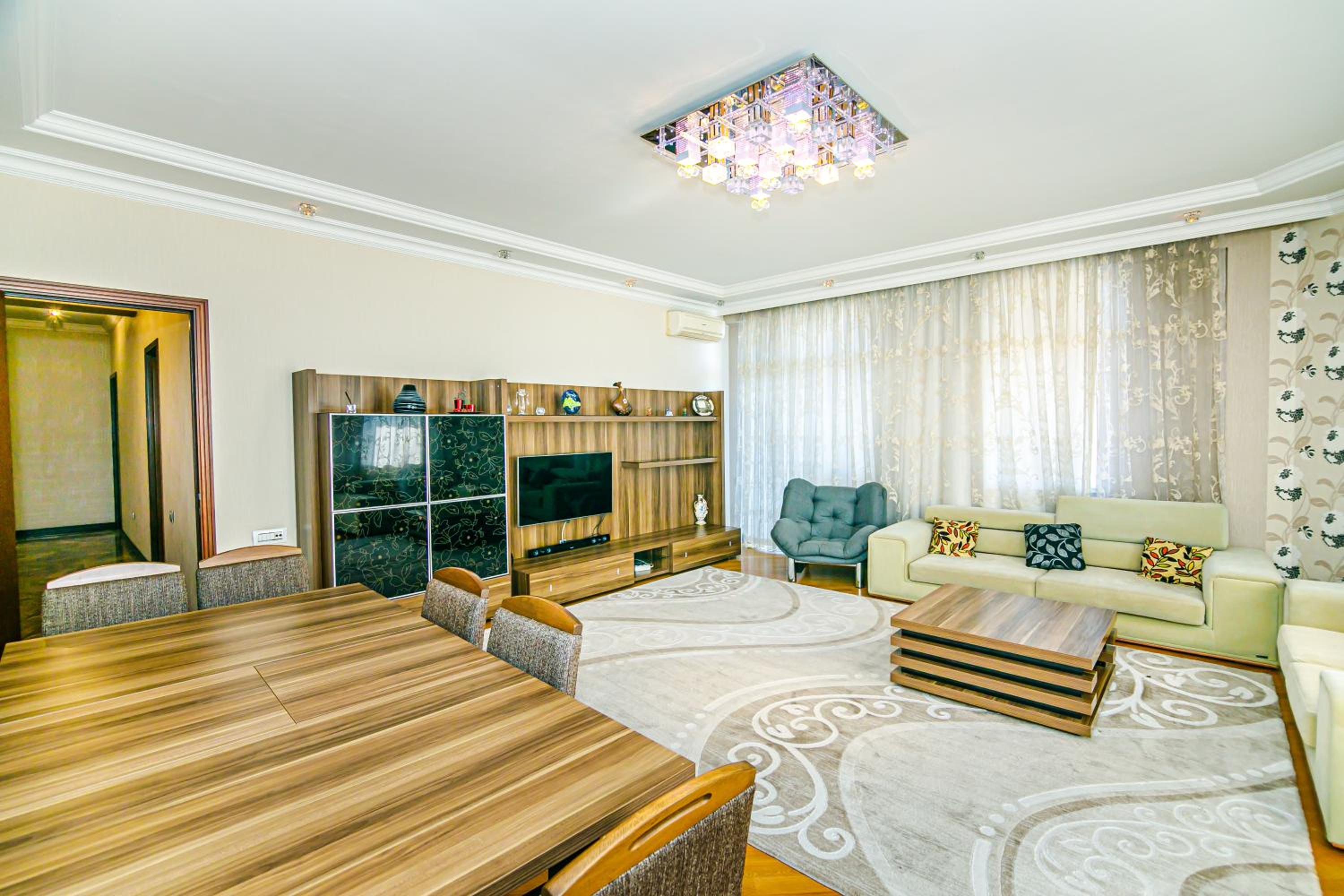 Piramida Plaza Luxury 4 bedroom