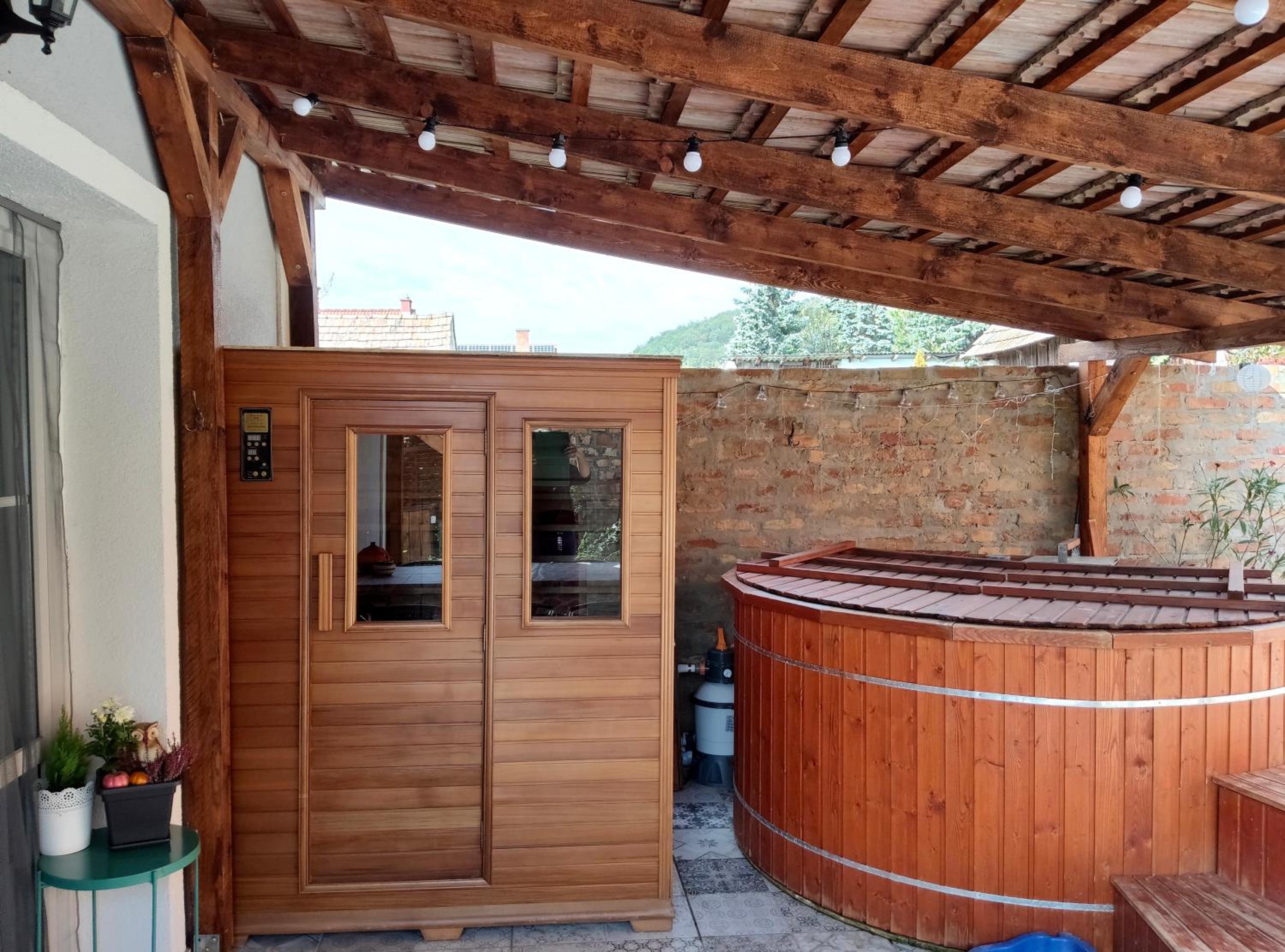 Photo 80