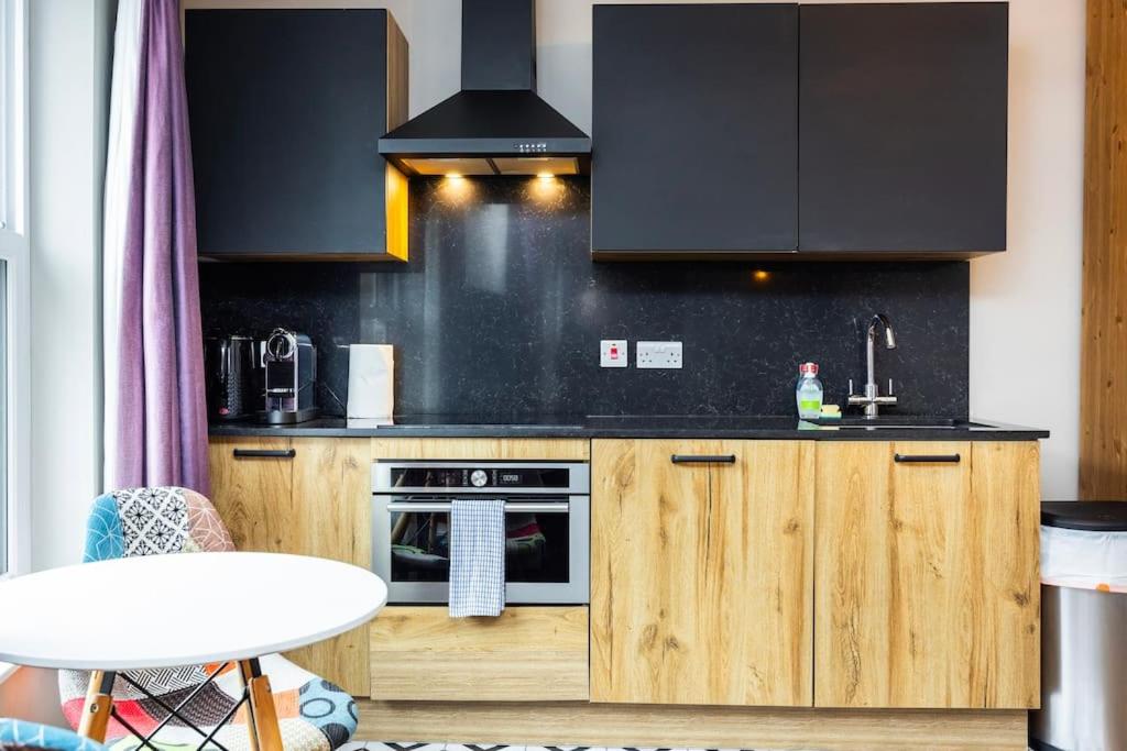 Cosy Modern Studio In The Heart Of Balham
