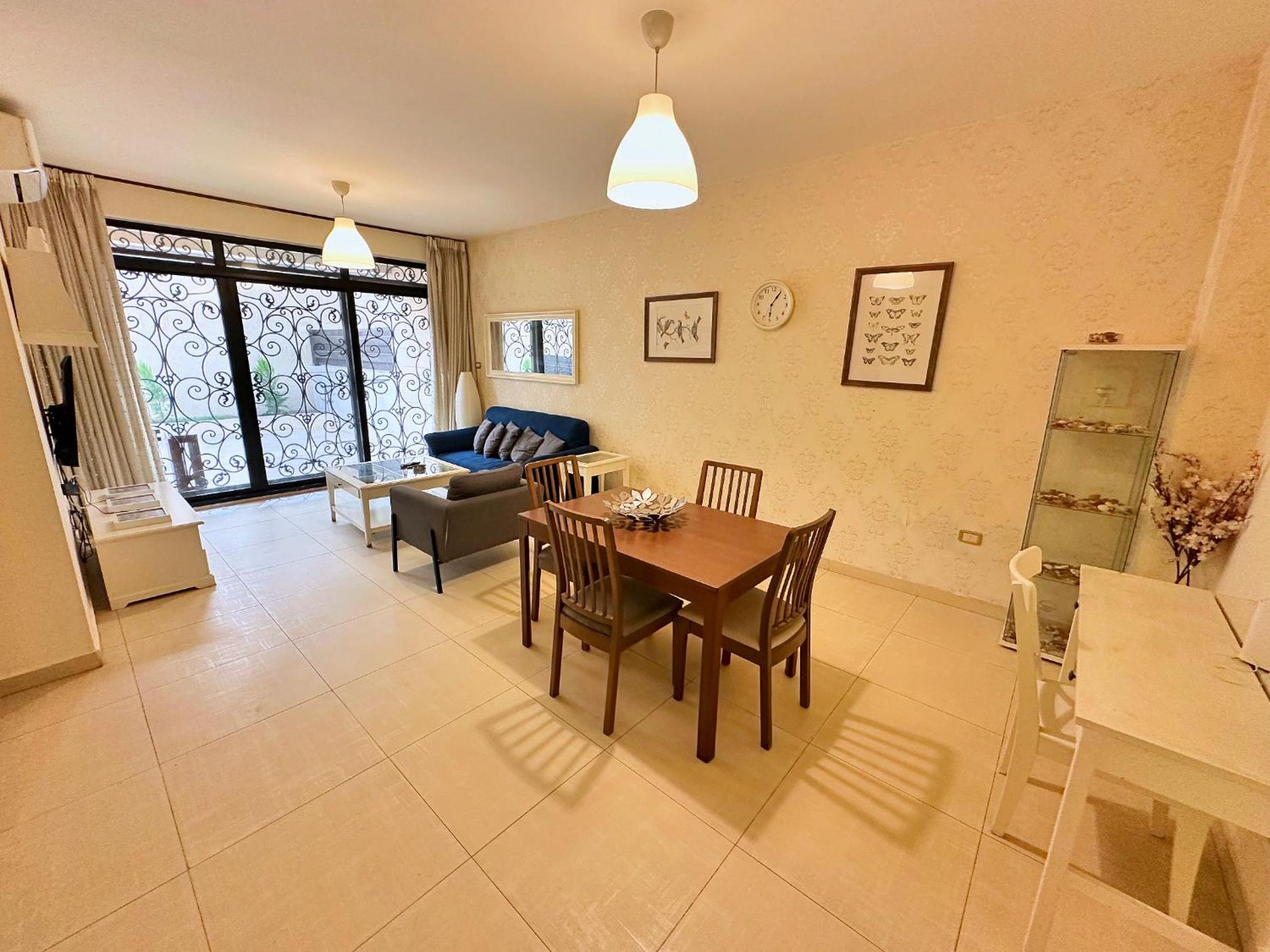 RZ Apartments Modern 2BR Apartment Near US Embassy view 5