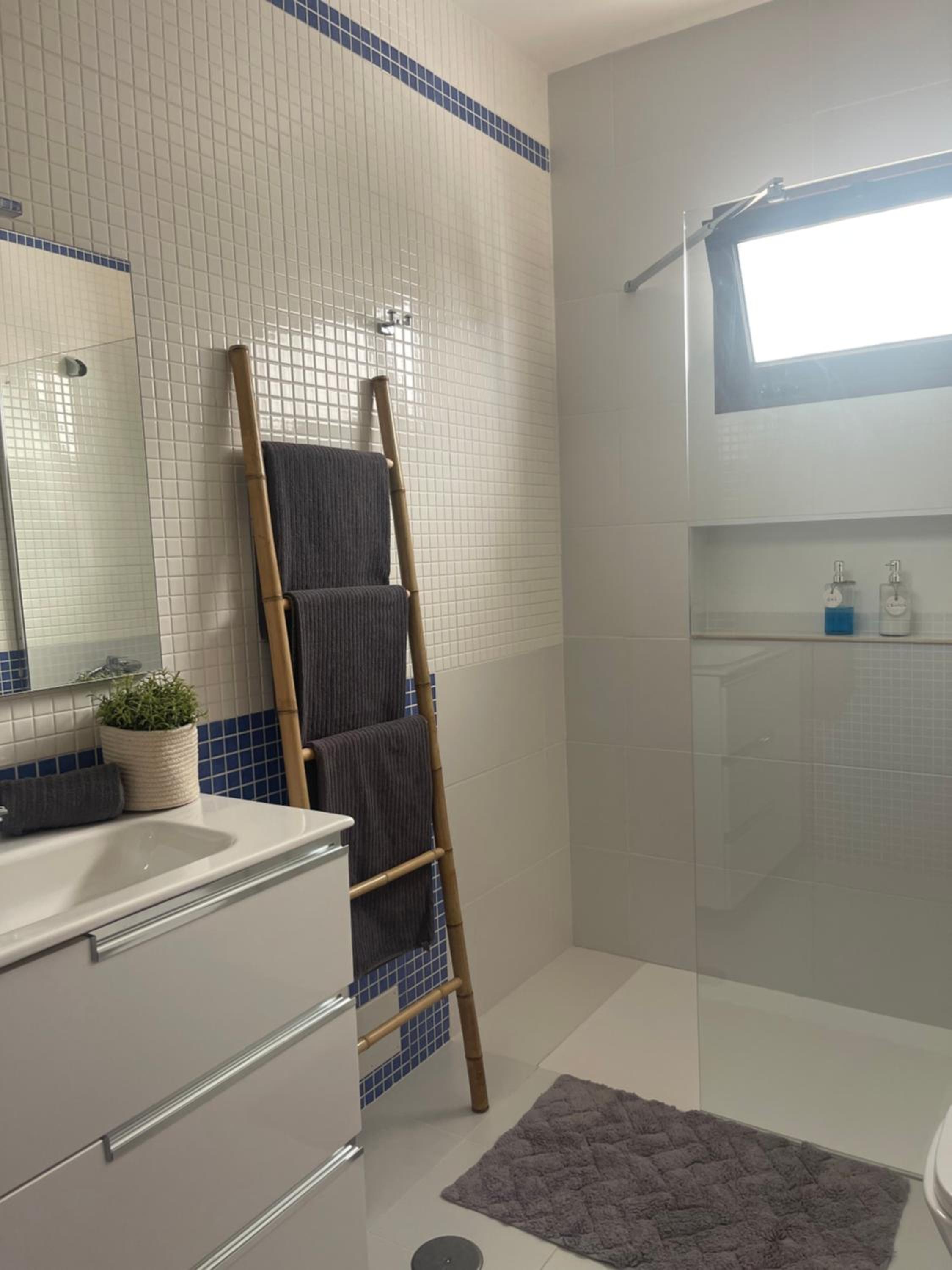 CASA MESANA Nuevo cama King size en playa con AIRE ACONDICIONADO