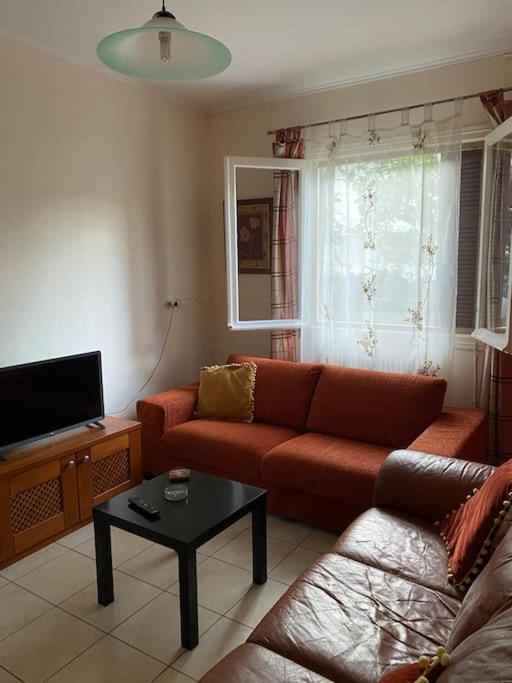 Sandras apartment