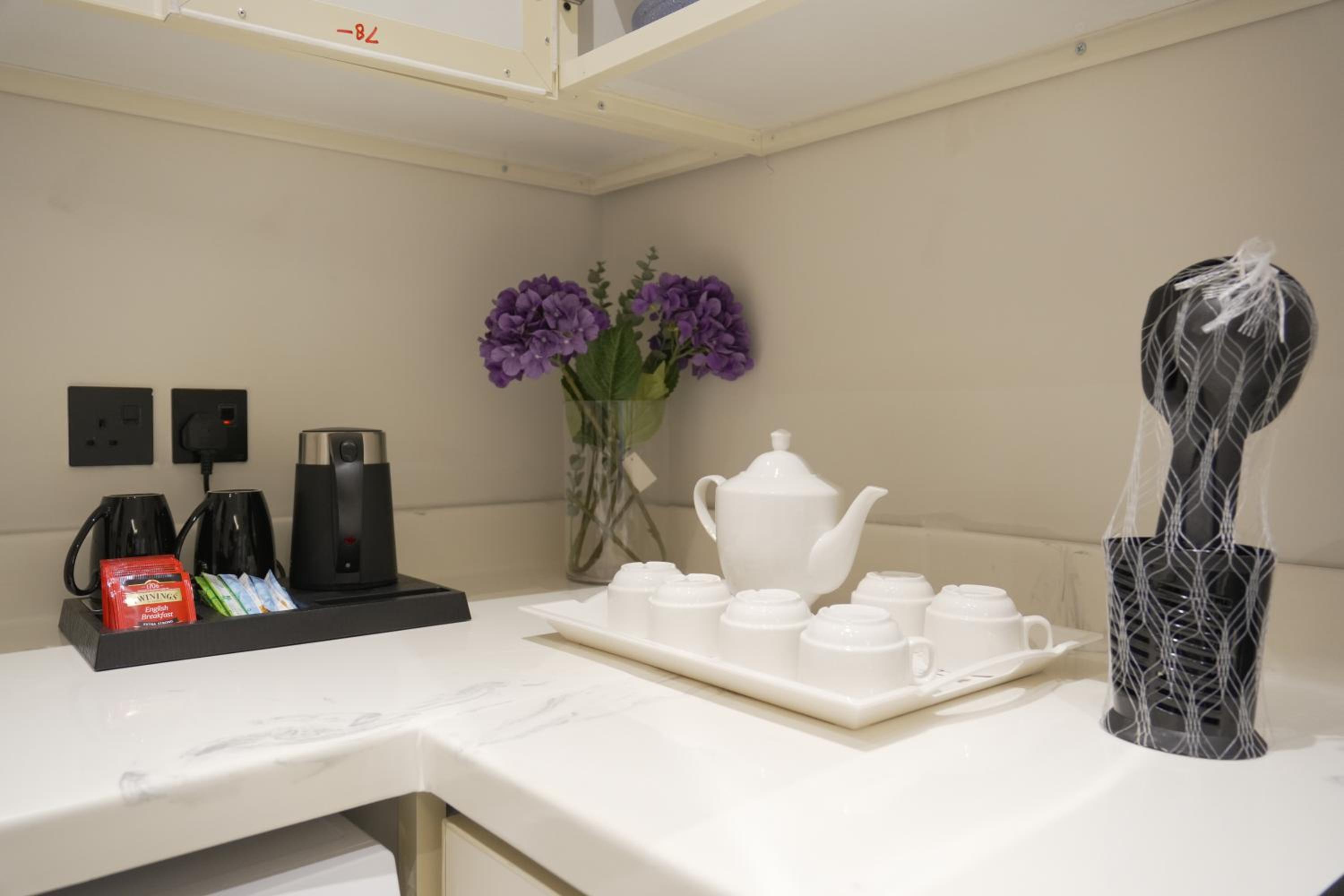 Luxury Apartment in Al Yasmin