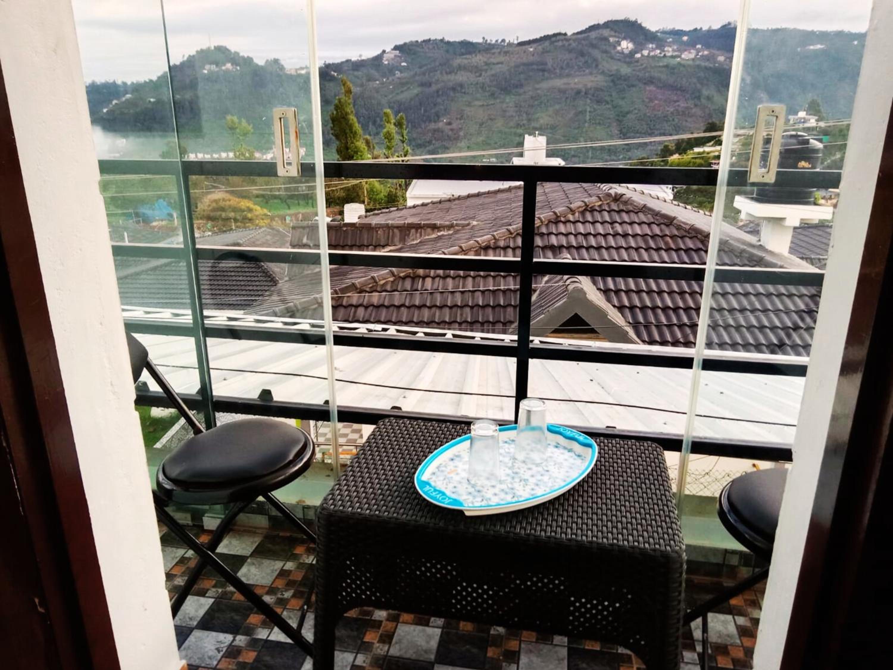 Olive Hillview - 3BHK Private Villa with Hill View, Parking, Kitchen, WiFi view 5
