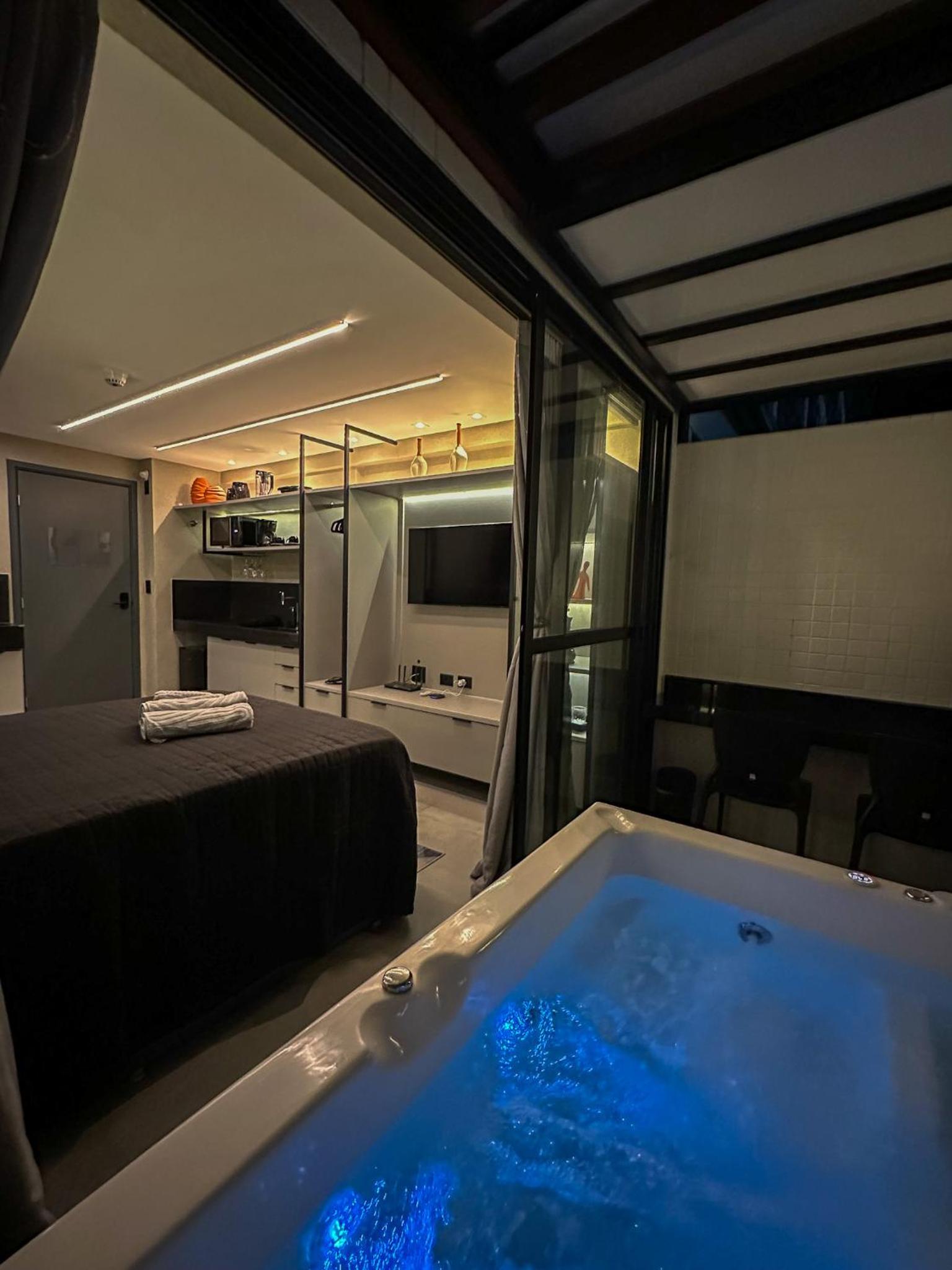 Flat 118 com Hidromassagem - get by side