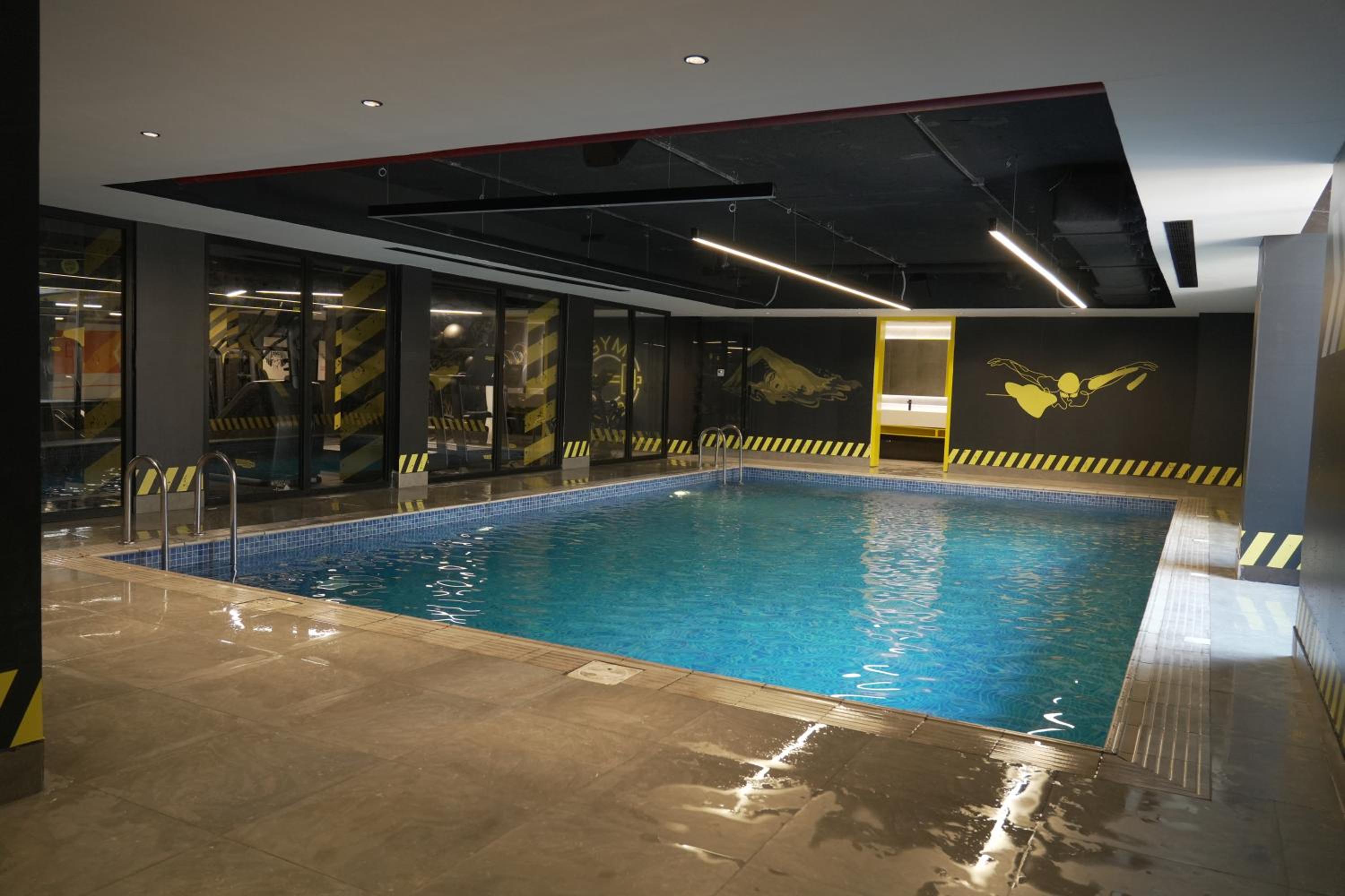 Luxury Apartment in Al Yasmin
