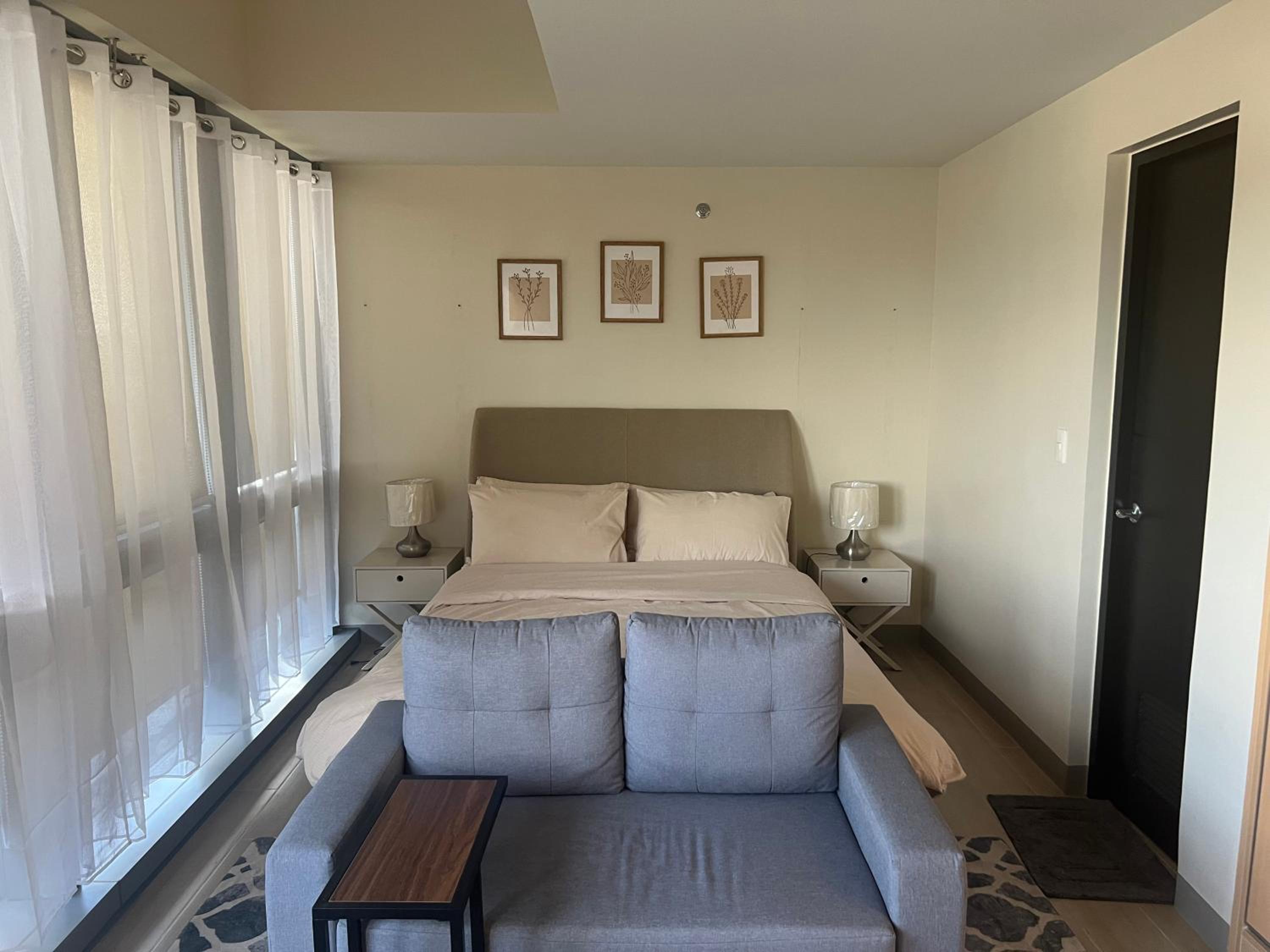 Eastwood Global Plaza Luxury Residences