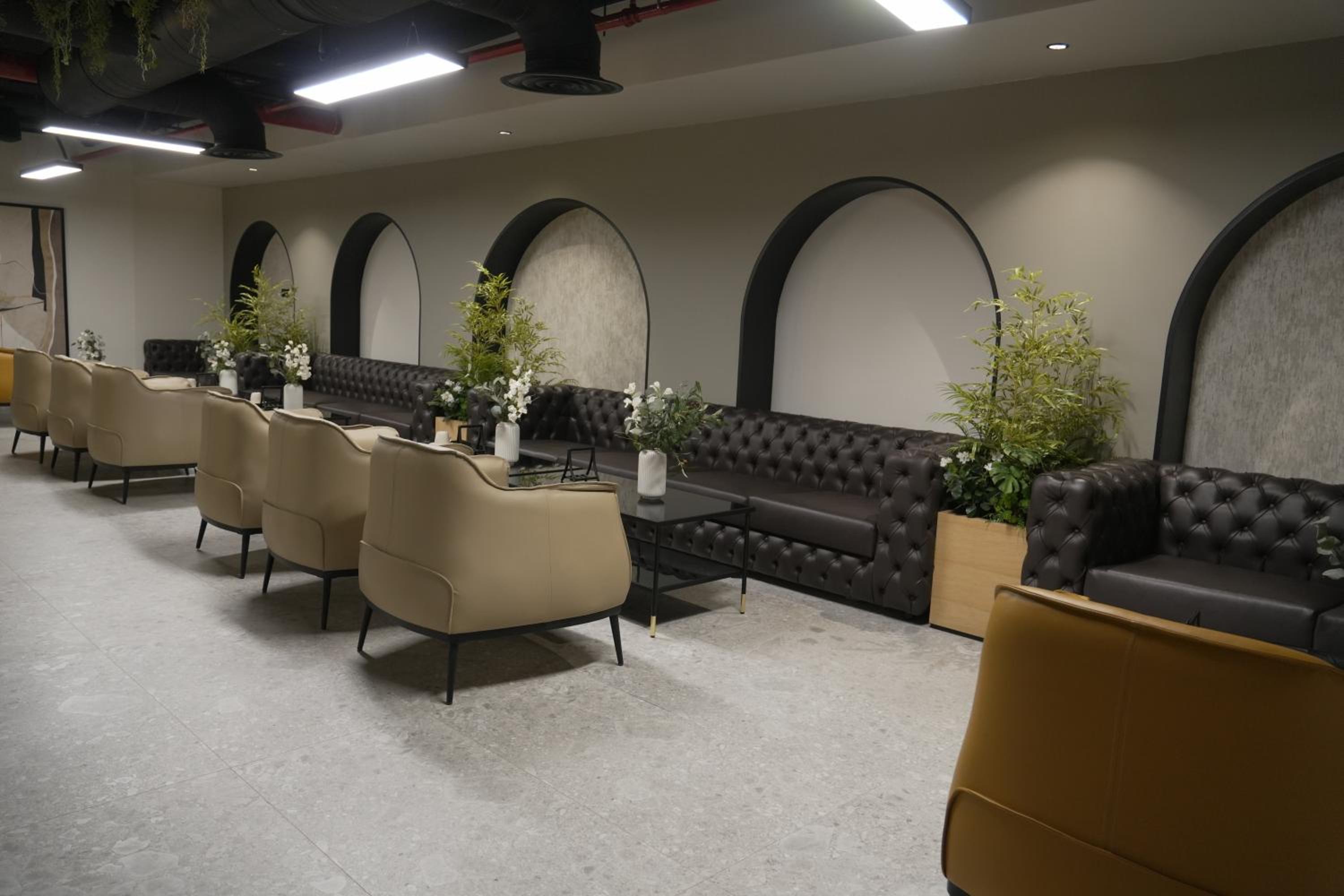 Luxury Apartment in Al Yasmin