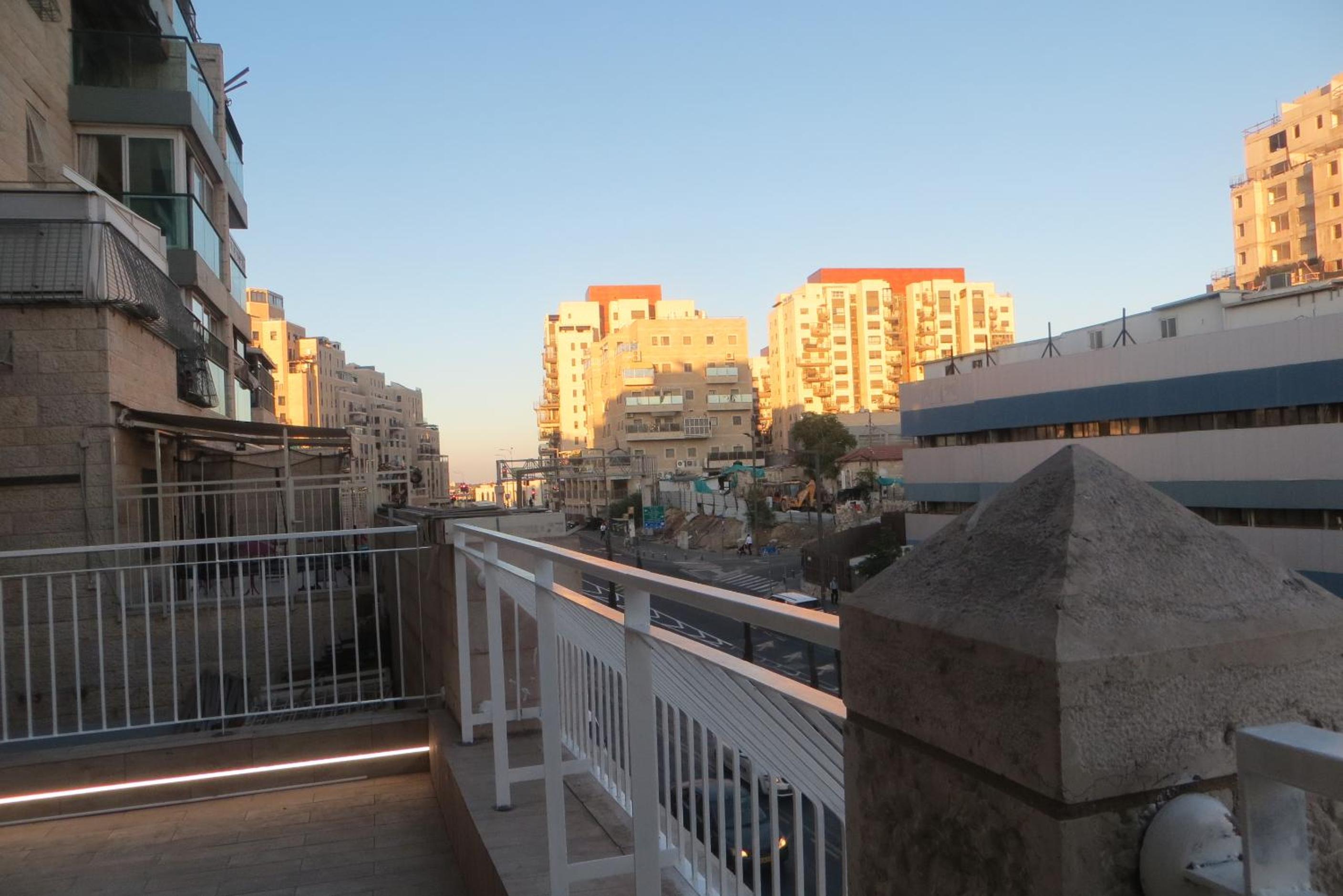Vacation Rental Apartment view 5
