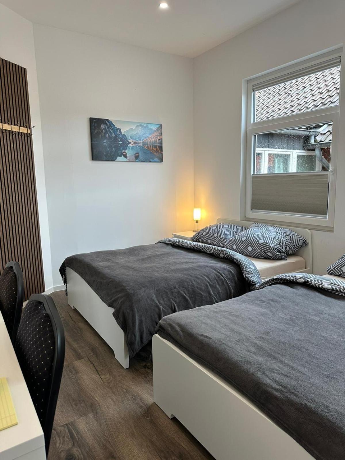 Gästehaus Bützfleth, Rad-Hotel, Arbeit & Privat, Bed & Breakfast, Mitten am Elb-Rad-Wanderweg