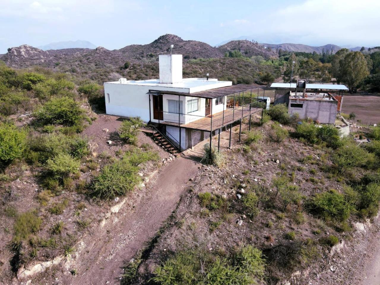 Luminosa casa en El Volcán