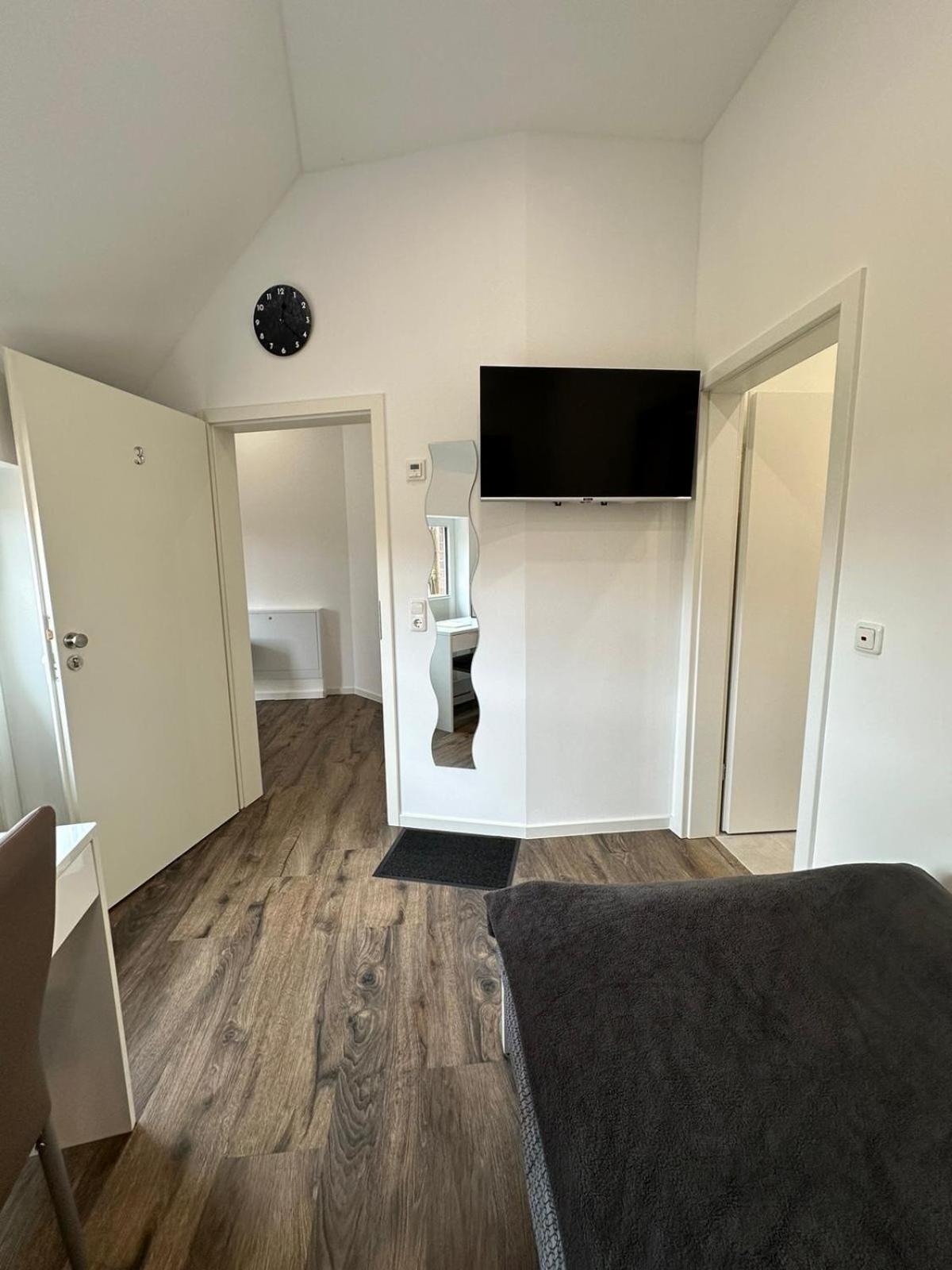 Gästehaus Bützfleth, Rad-Hotel, Arbeit & Privat, Bed & Breakfast, Mitten am Elb-Rad-Wanderweg