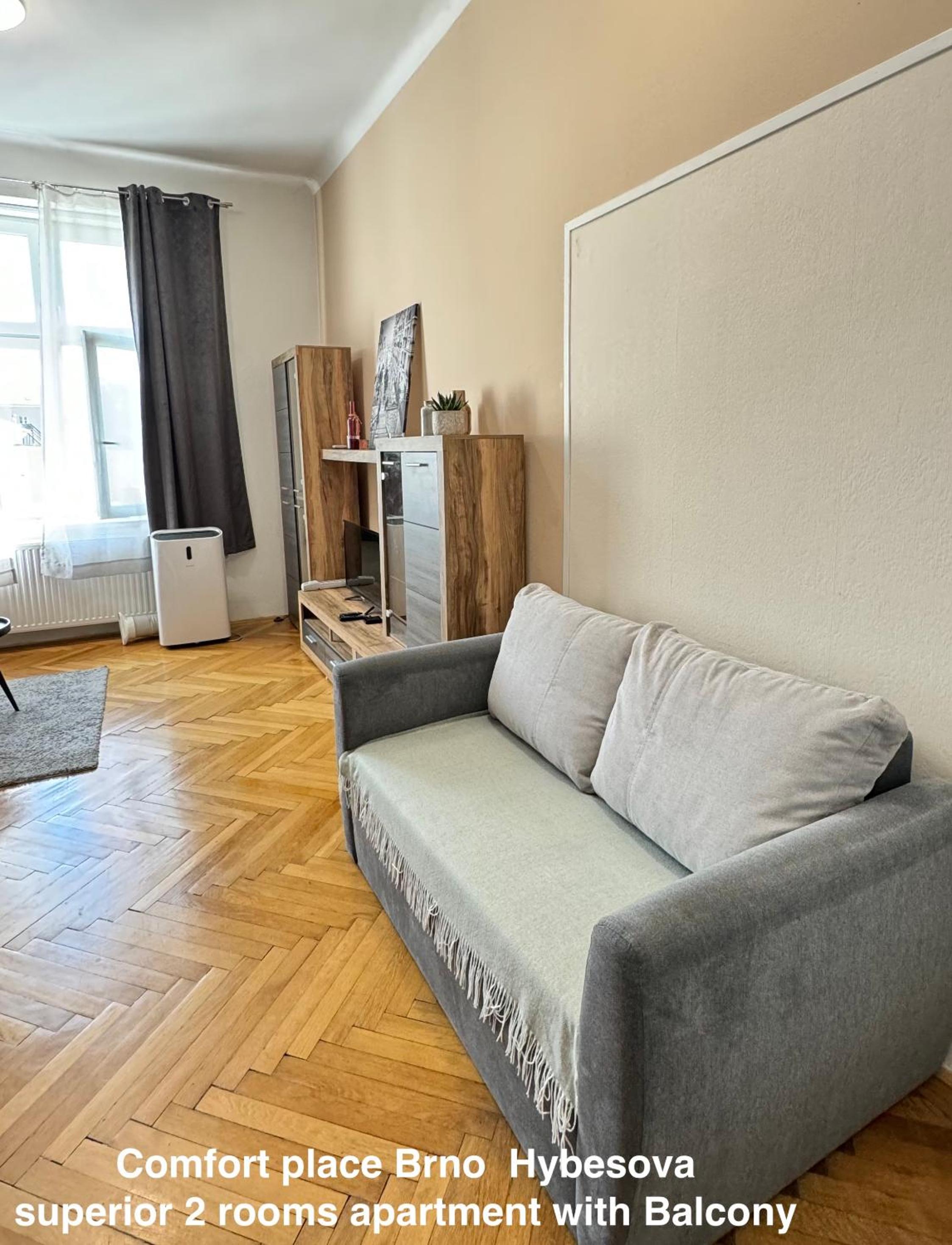 Comfort Place Brno, Hybesova