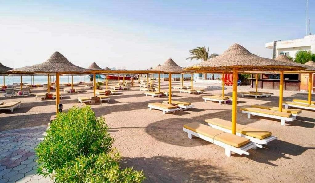 Cozy apartment in Andalusia with free beach